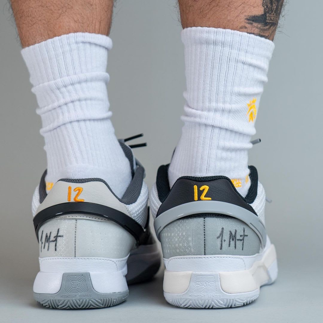 Nike x Sacai Zoom Cortez SP Iron Grey, (GS) Nike Court Borough Low 2 Light Smoke Grey 착용 스타일 - 3