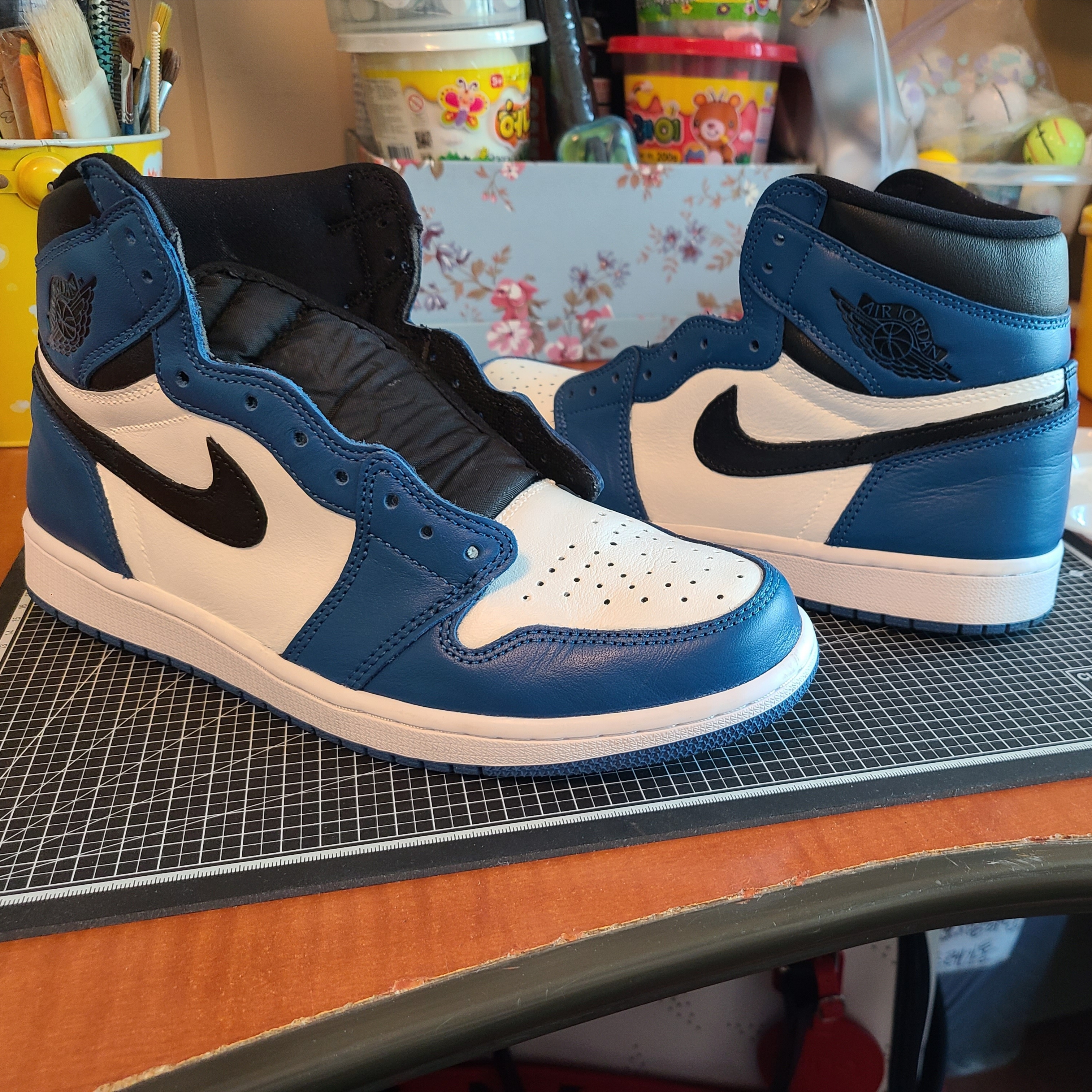 Jordan 1 Retro High OG Dark Marina Blue 착용 스타일 - 4
