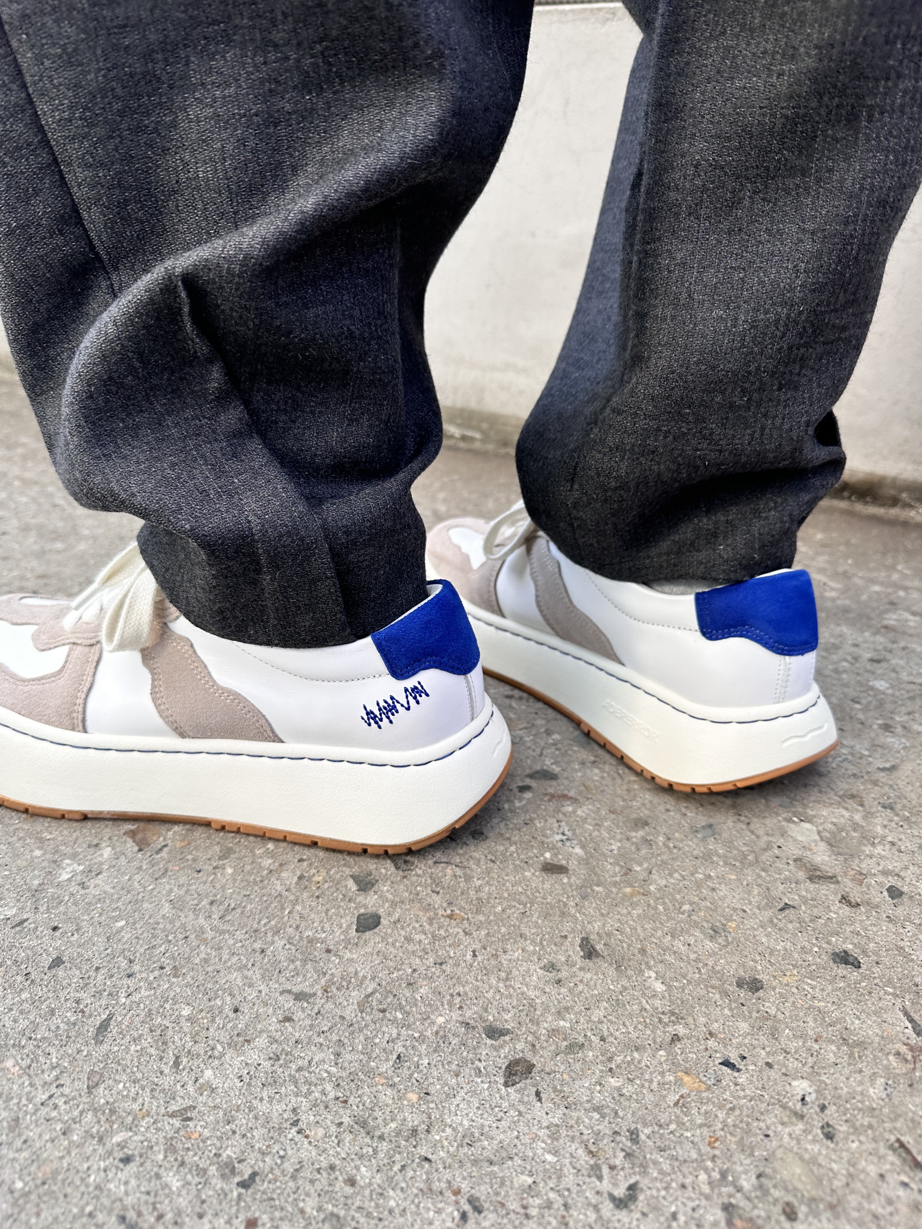Ader Error Log; Baus Off White 착용 스타일 - 2