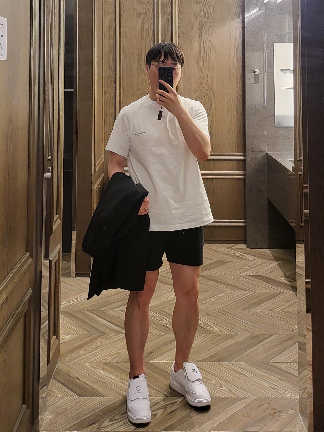 Nike x Peaceminusone Kwondo1 White, Wooyoungmi Flower Print Back Logo T-Shirt White - 22SS 착용 스타일 - 4