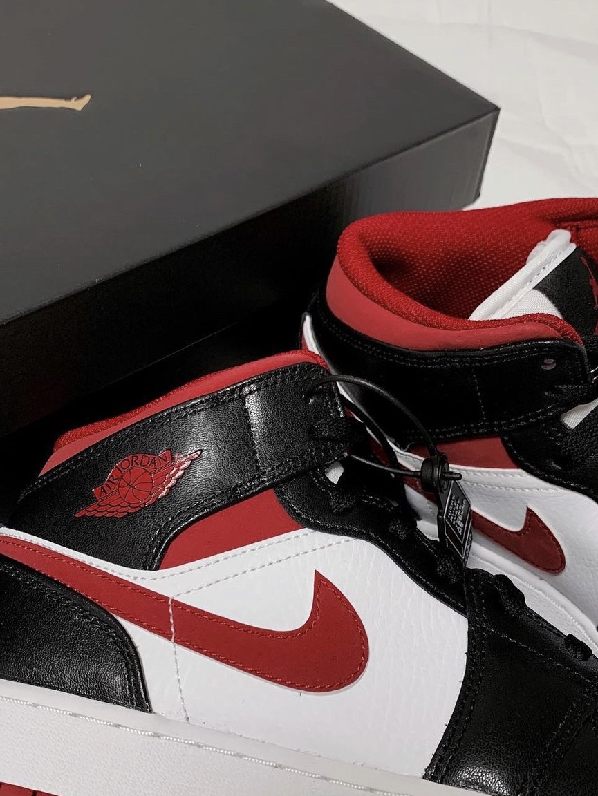 (GS) Jordan 1 Mid Gym Red Black White, Nike ACG Therma-Fit Pullover Fleece Hoodie Black - Asia 착용 스타일 - 3