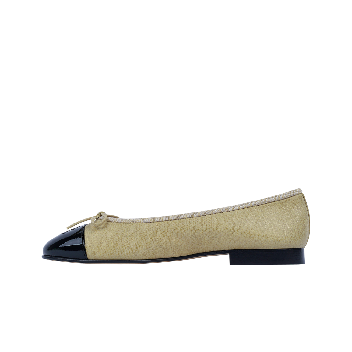(W) 샤넬 발레리나 플랫 샤이니 고트스킨 페이턴트 카프스킨 & 라이트 베이지 블랙((W) Chanel Ballerina Flat Shiny Goatskin Patent Calfskin & Light Beige Black) - 2