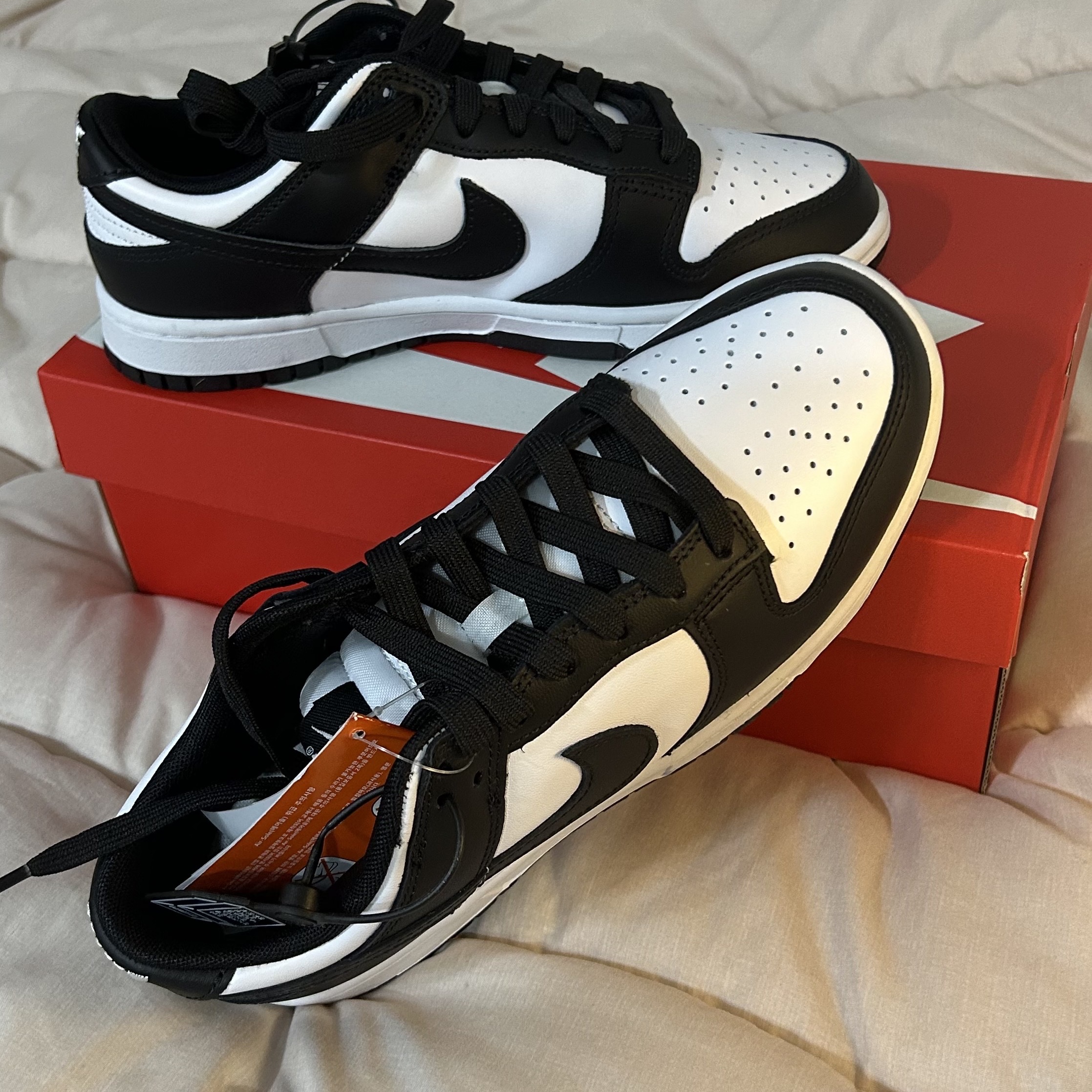 Nike Dunk Low Retro Black 착용 스타일