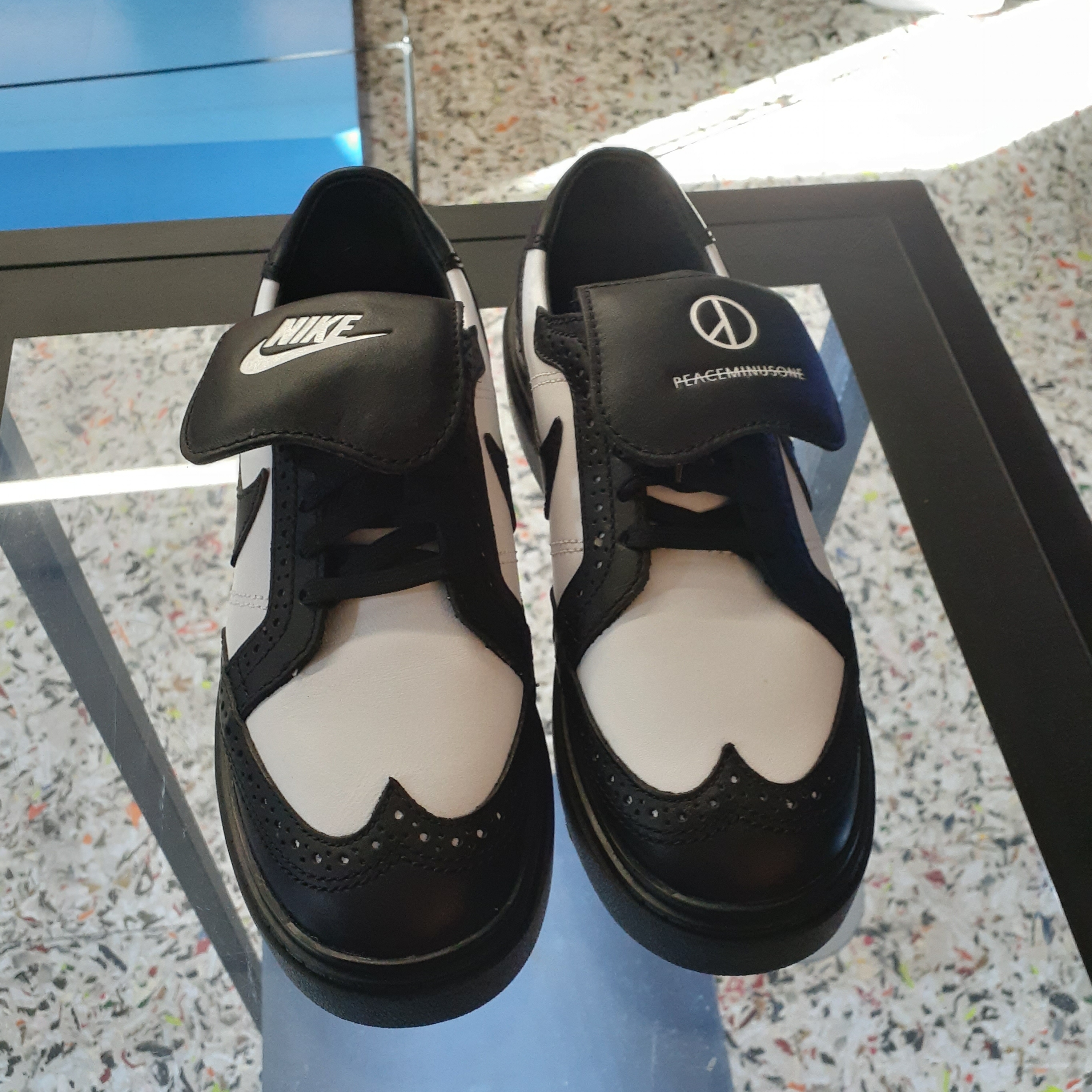 Nike x Peaceminusone Kwondo1 Black and White 착용 스타일 - 1