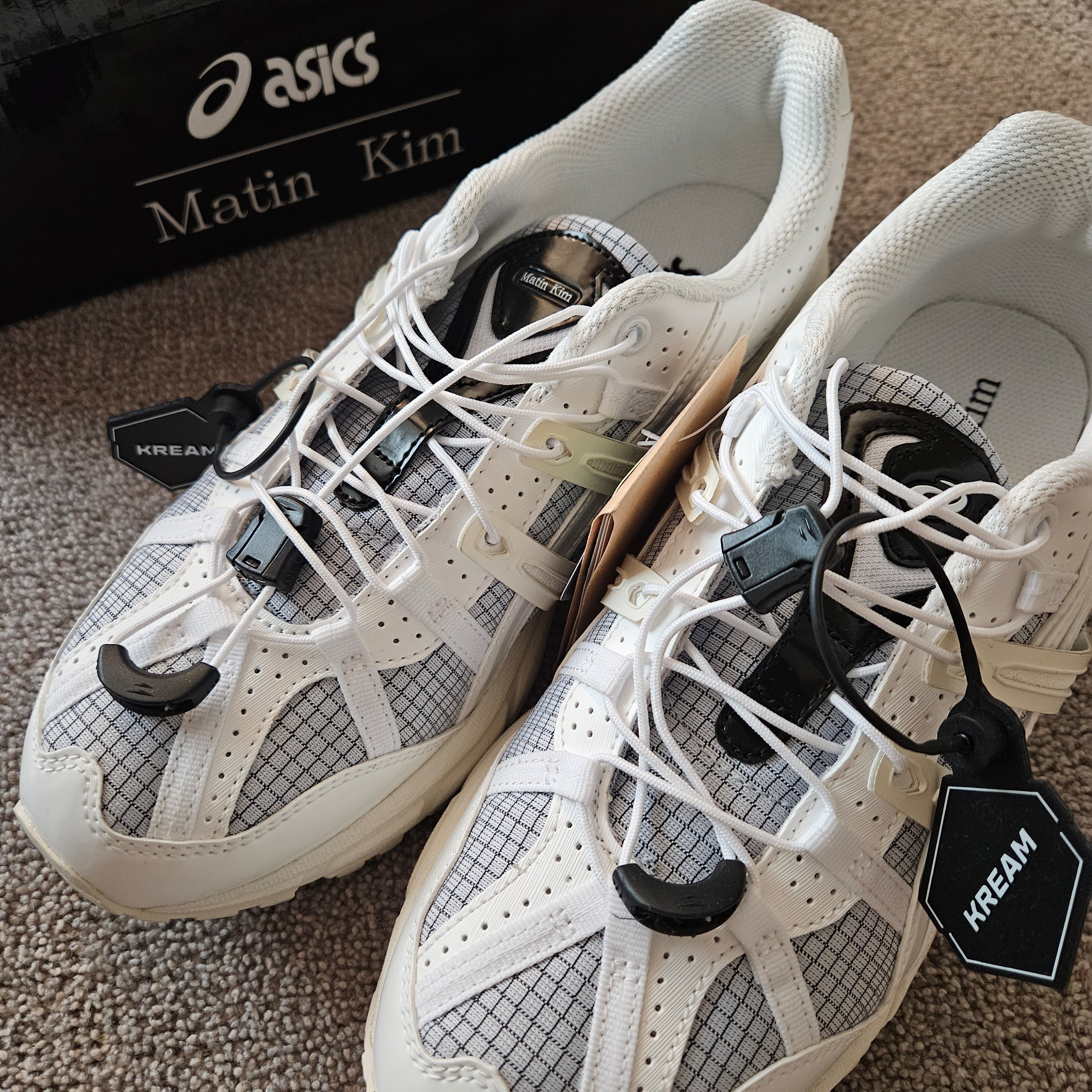 (W) Asics x Matin Kim Gel-Sonoma 15-50 Glacier Grey White 착용 스타일