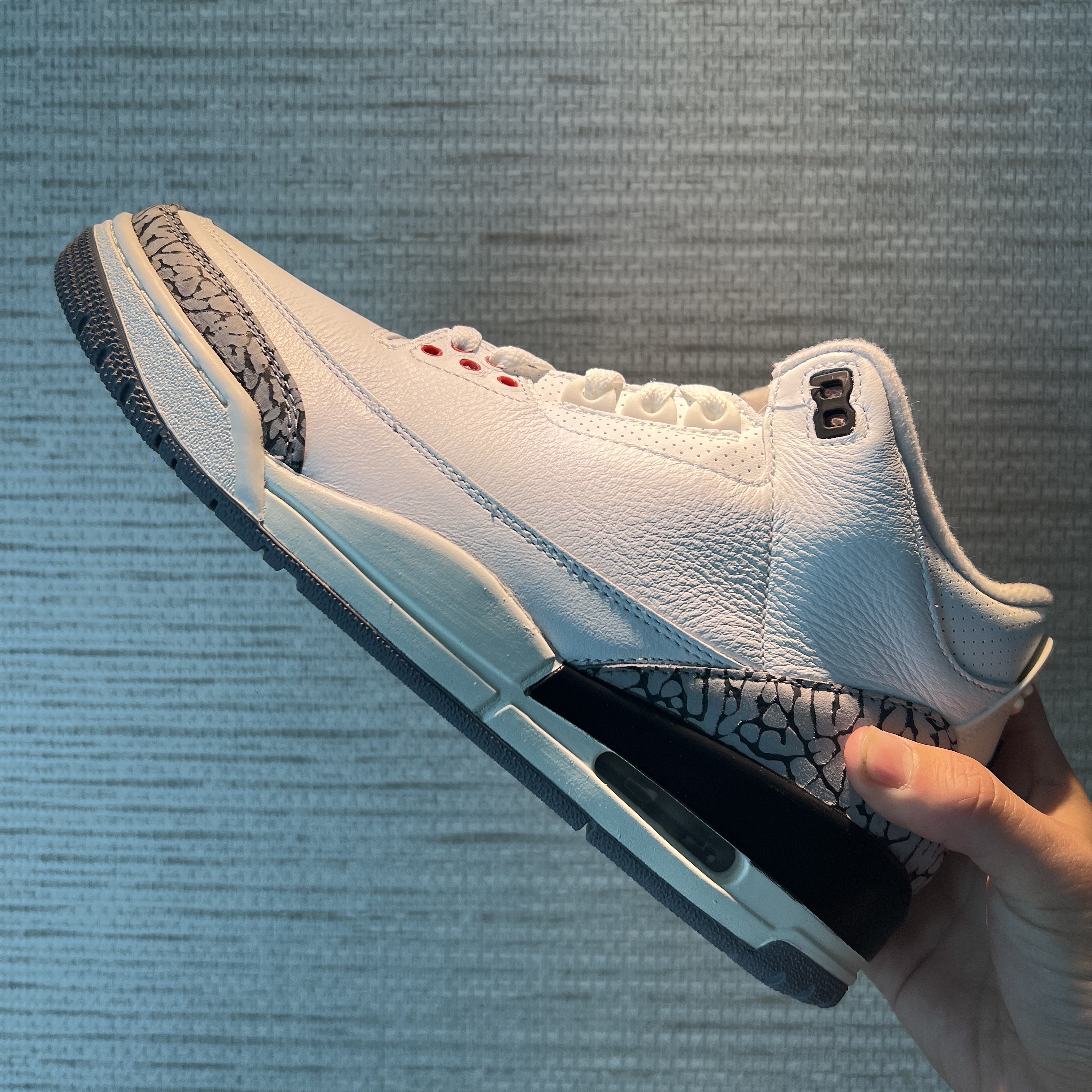 Jordan 3 Retro White Cement Reimagined 착용 스타일