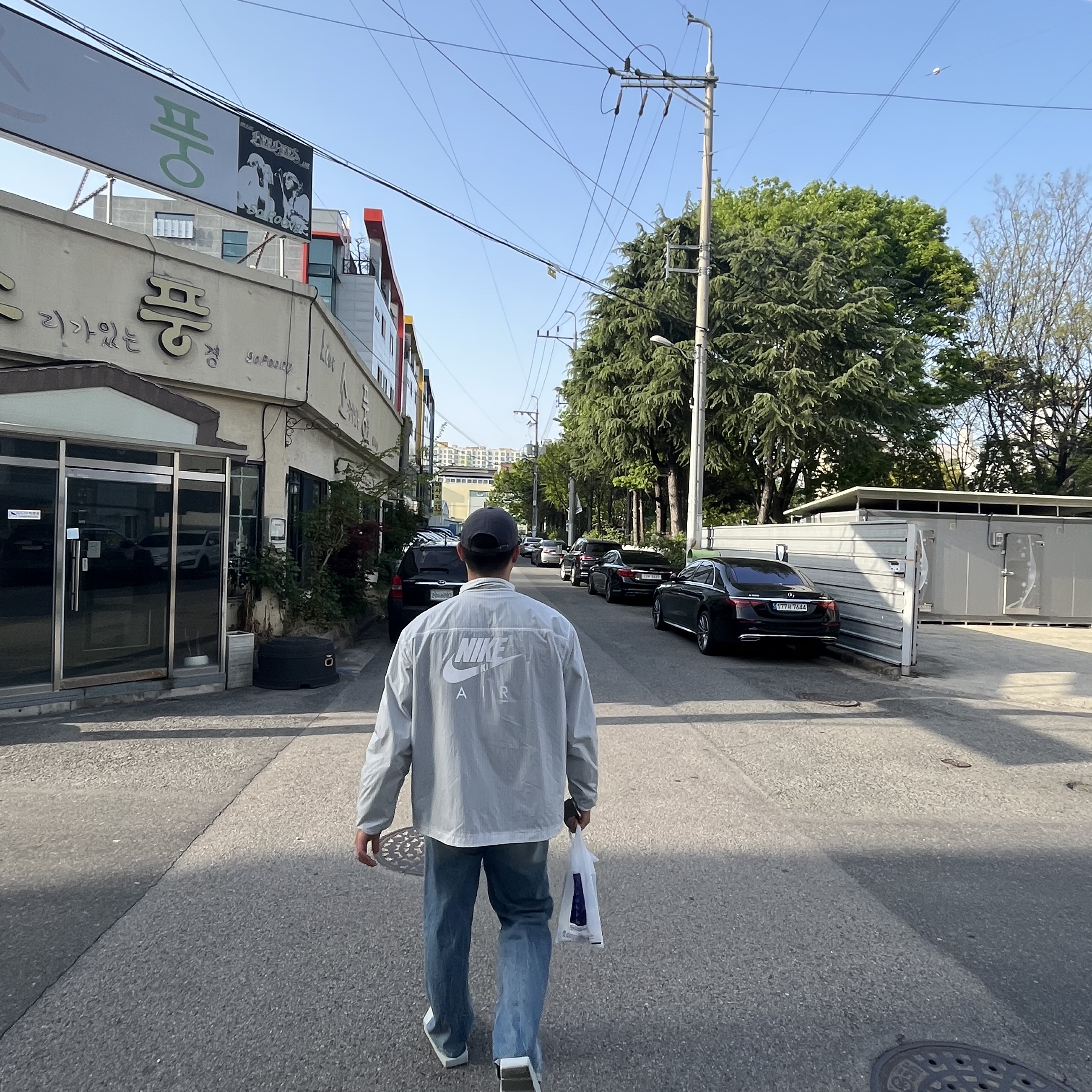 (W) Jordan Hex Mule SP Light Silver, Nike x Kim Jones Reversible Wind Breaker Navy - US/EU 착용 스타일 - 1