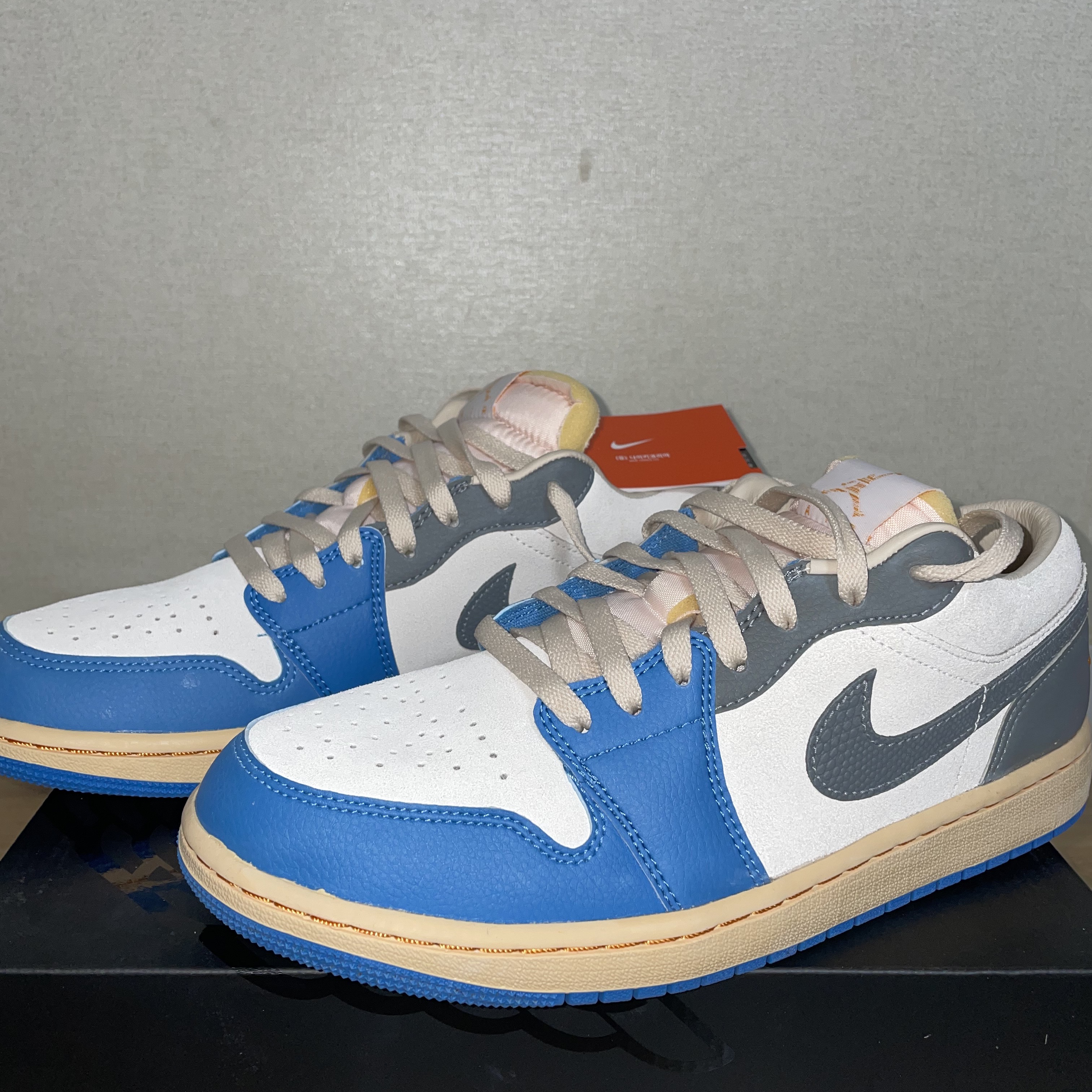 Jordan 1 Low SE Tokyo 96 착용 스타일