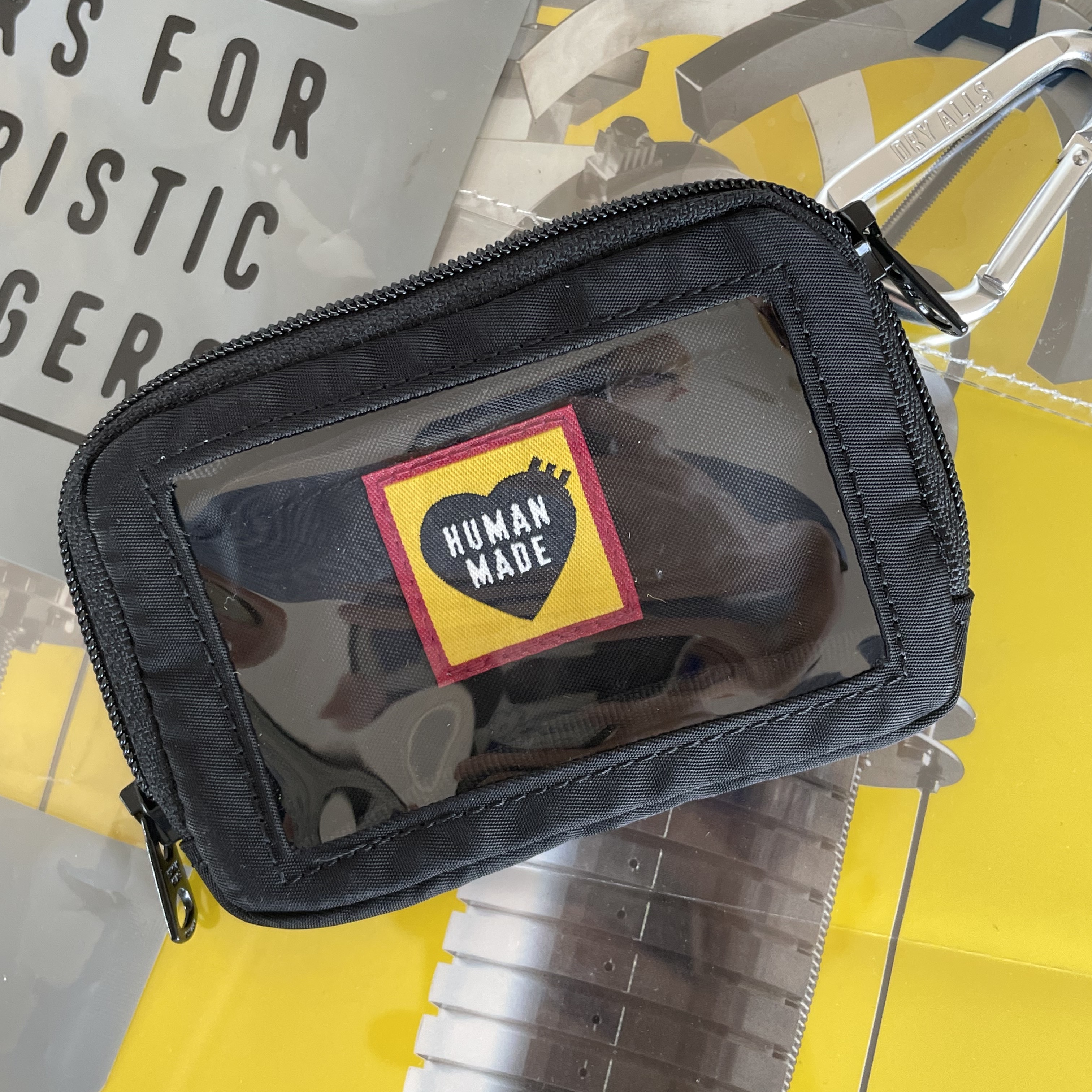 Human Made Military Card Case Black 착용 스타일 - 2
