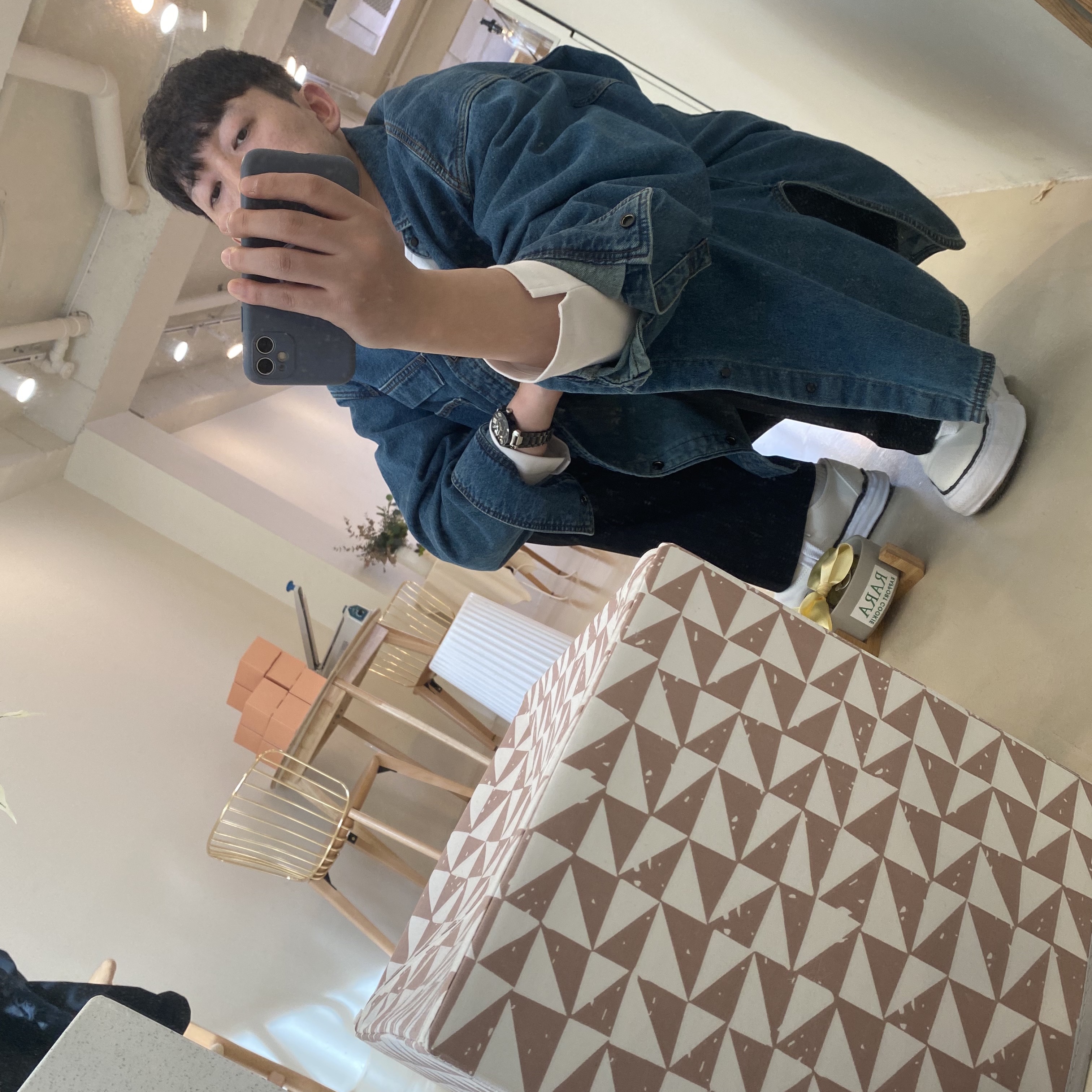 Maison Mihara Yasuhiro Baker OG Sole Canvas Low Cut Sneakers White 착용 스타일 - 2