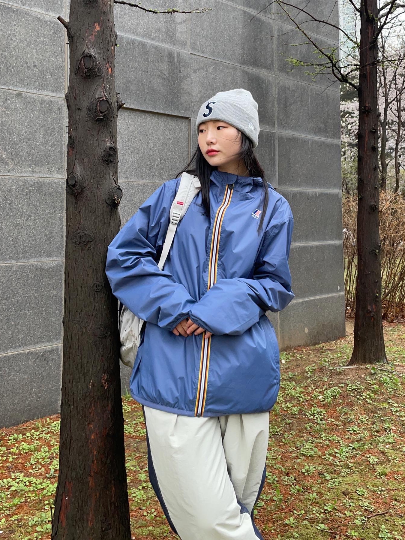 Nike x Kasina Dunk Low 80's Bus, Supreme New Era S Logo Beanie Heather Grey - 22FW 착용 스타일 - 3