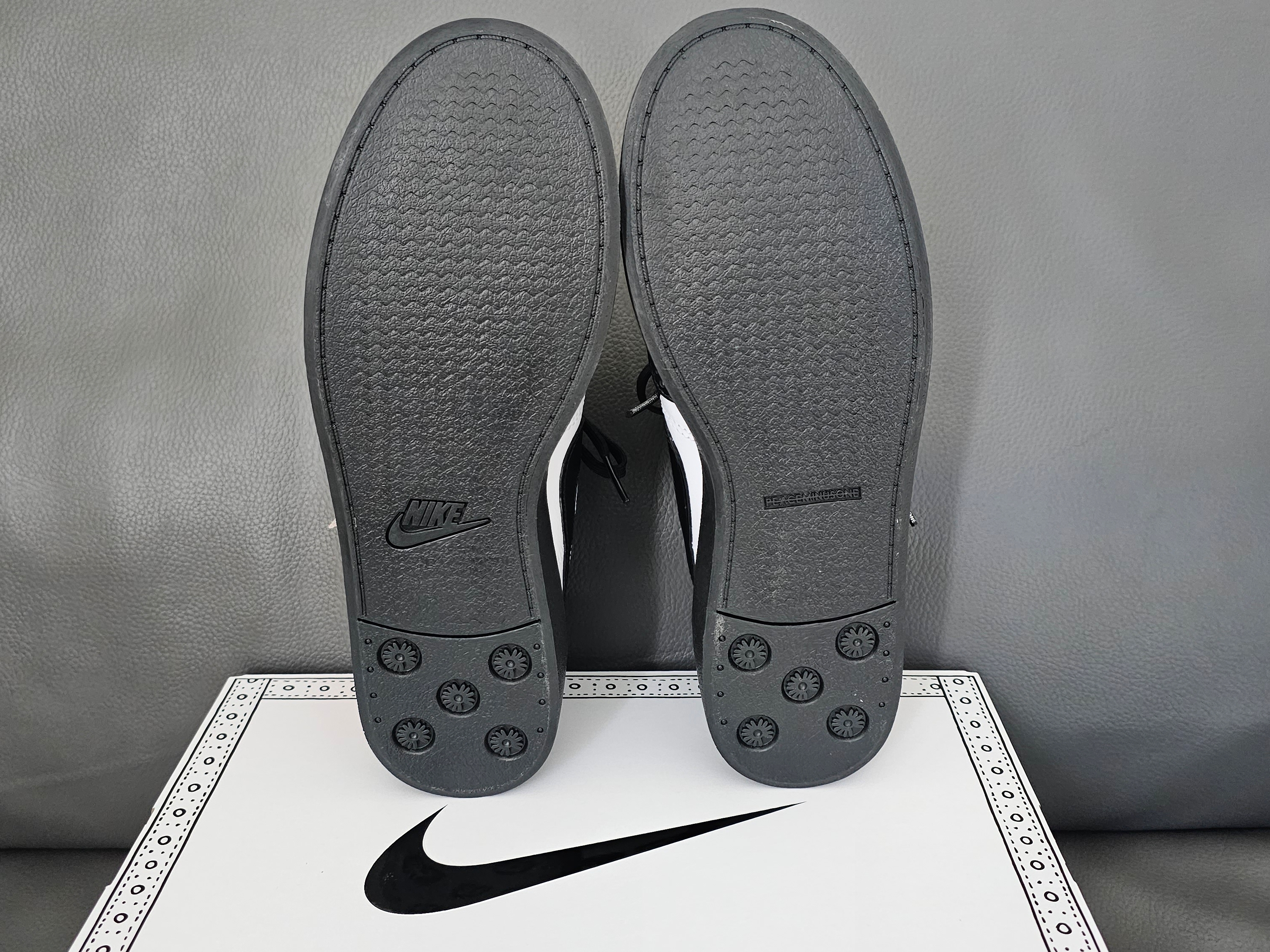 Nike x Peaceminusone Kwondo1 Black and White 착용 스타일 - 5
