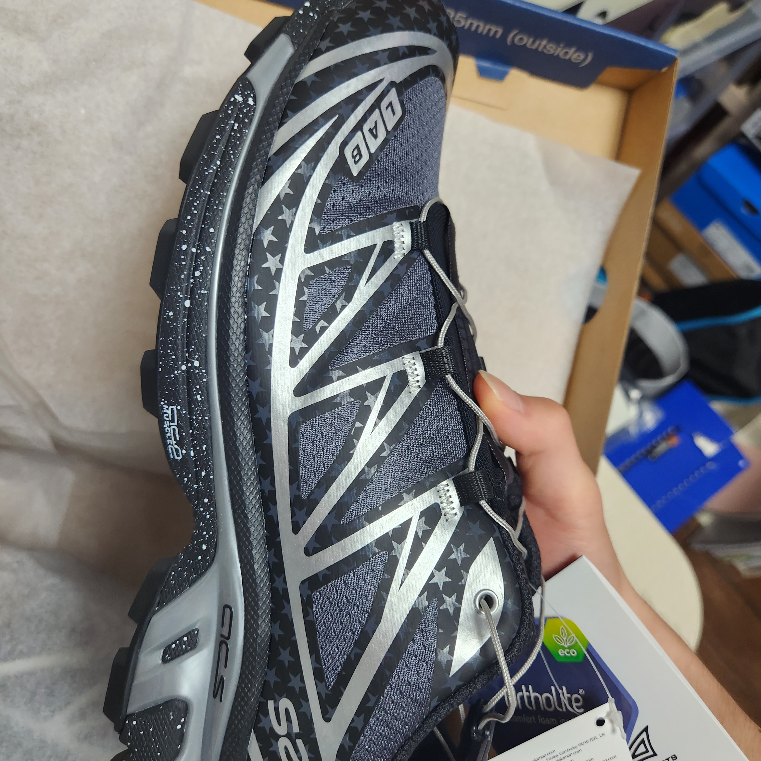 Salomon x Atmos XT-6 Black Silver 착용 스타일 - 3