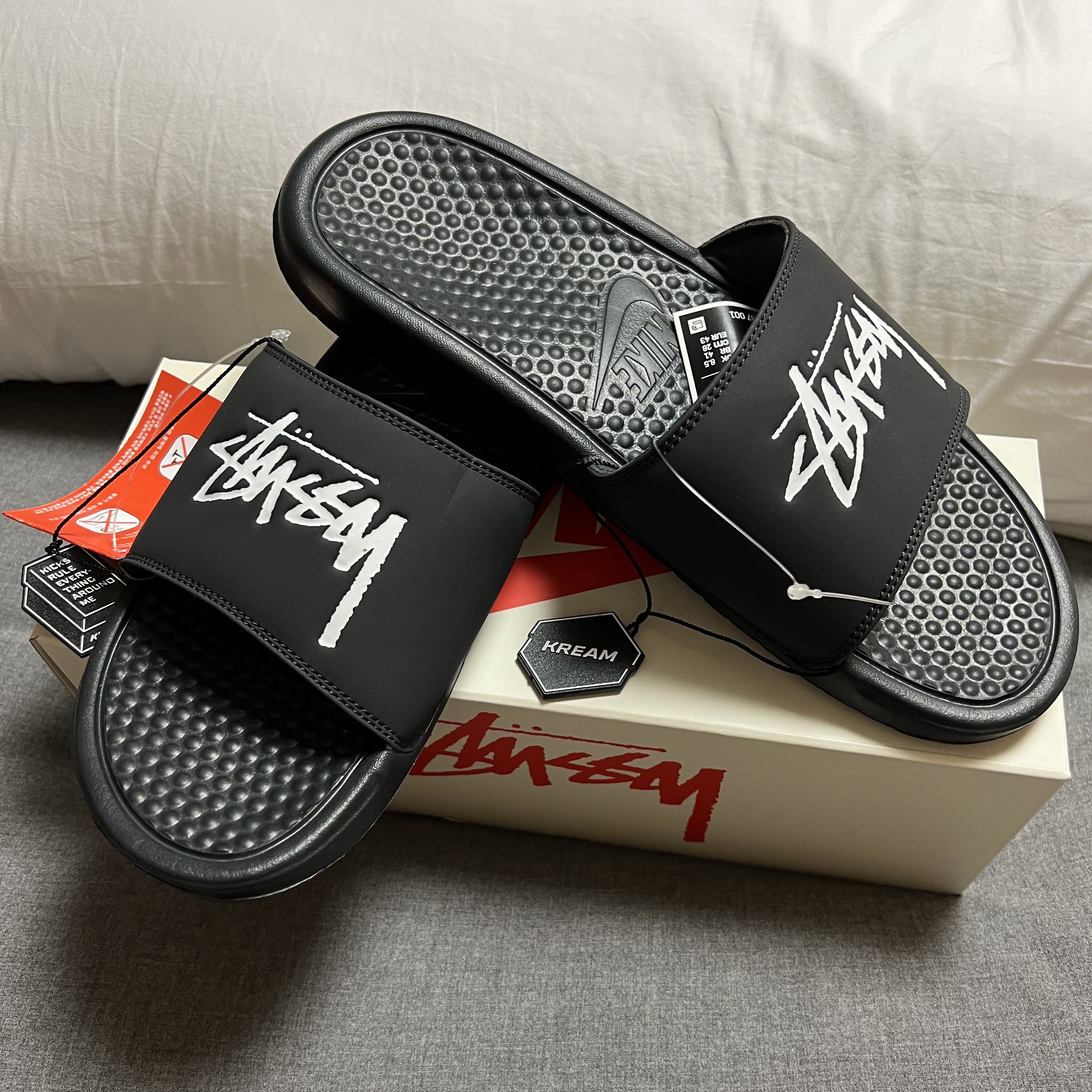 Nike x Stussy Benassi Slide Off Noir 착용 스타일