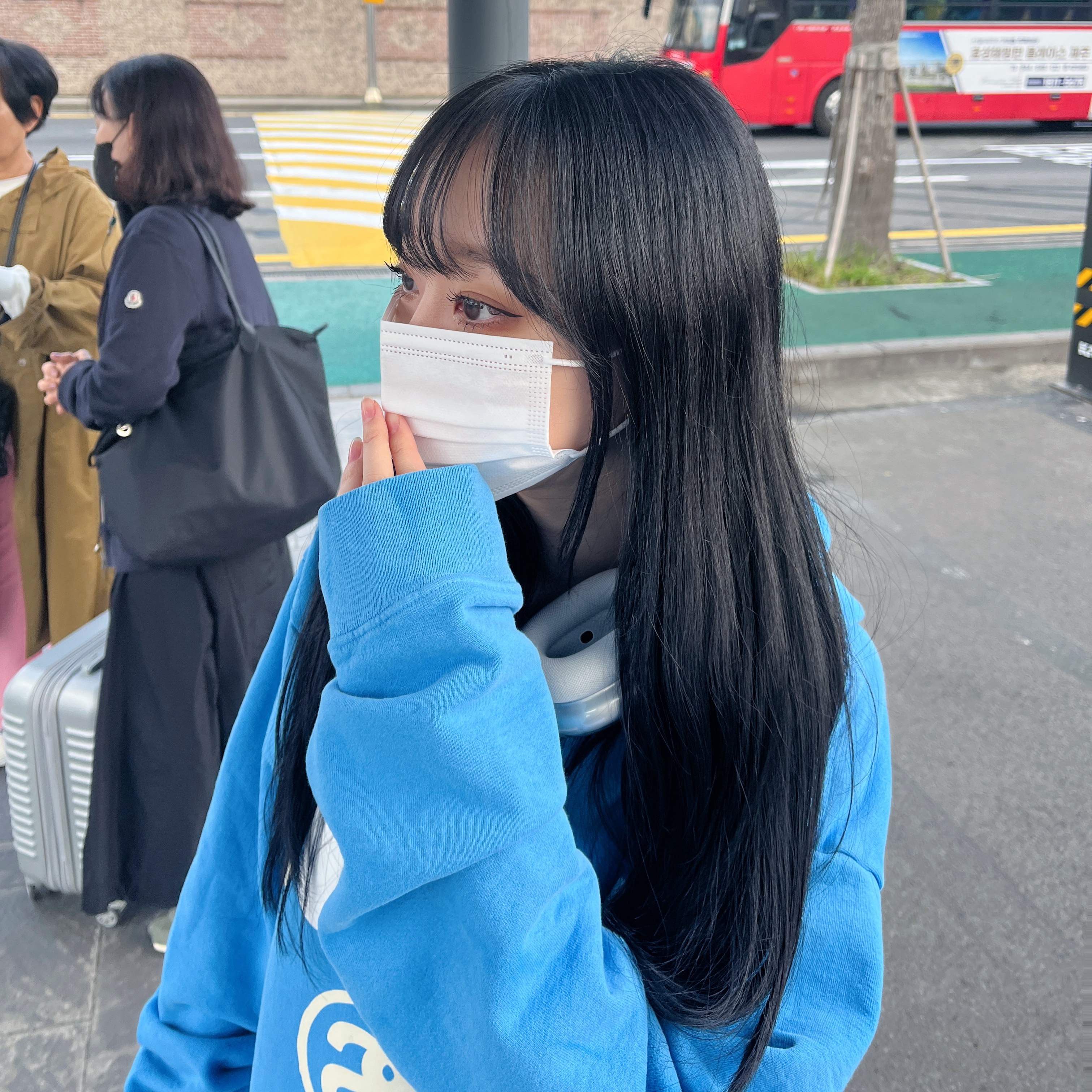 Stussy x Cactus Plant Flea Market 8 Ball Pigment Dyed Hoodie Blue, Apple AirPods Max Lightning Silver (Korean Ver.) 착용 스타일