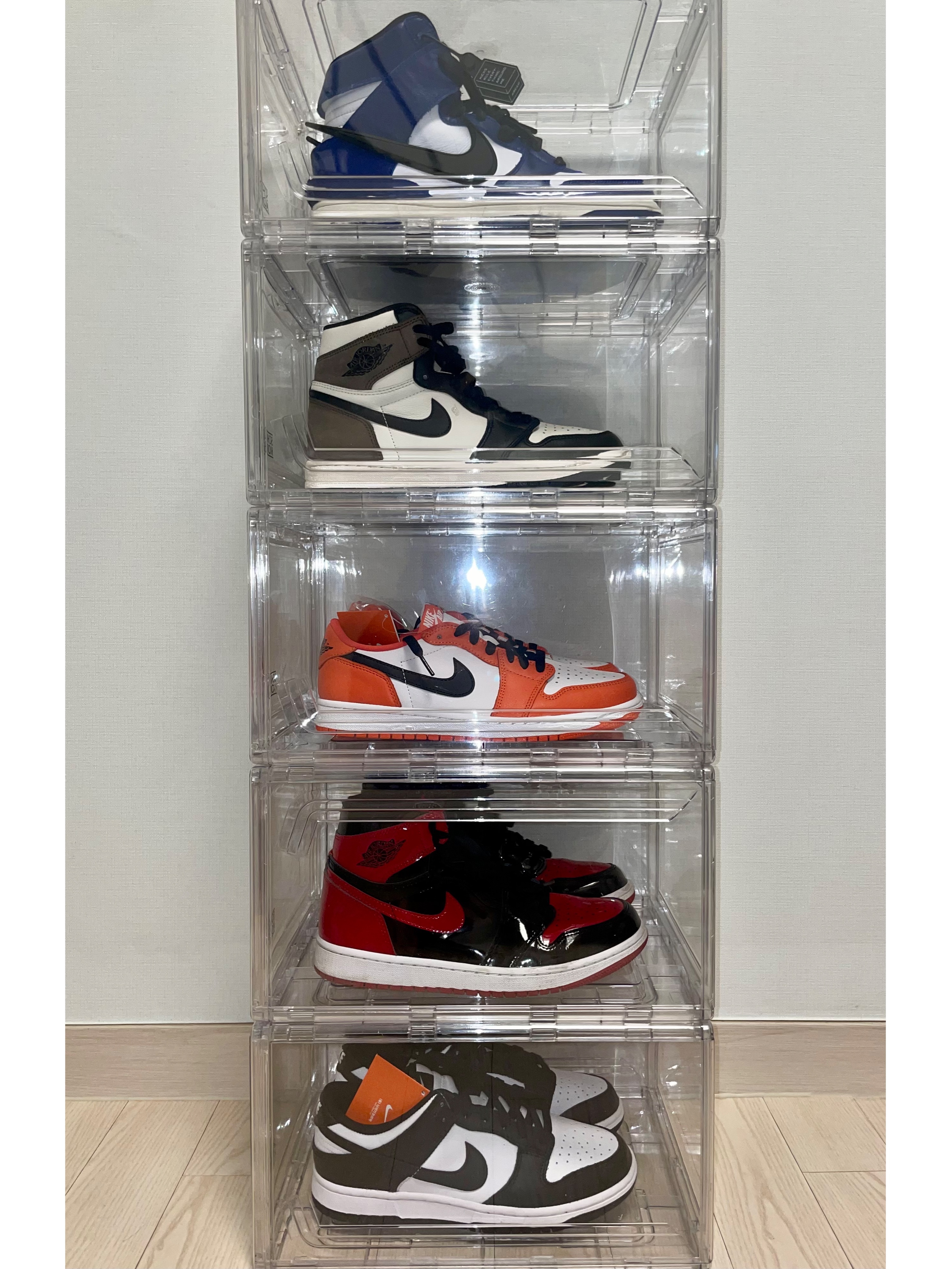 Nike x Ambush Dunk High Deep Royal Blue, Jordan 1 Retro High OG Black Mocha 착용 스타일