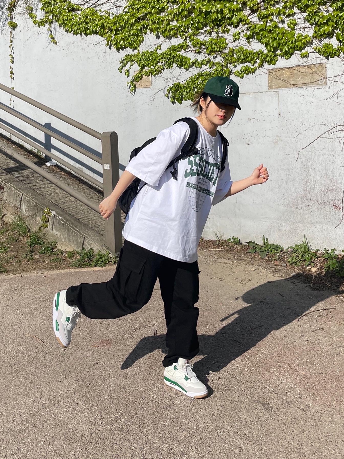 Jordan 4 x Nike SB Retro SP Pine Green, Stussy Vintage S Low Pro Cap Green 착용 스타일 - 2