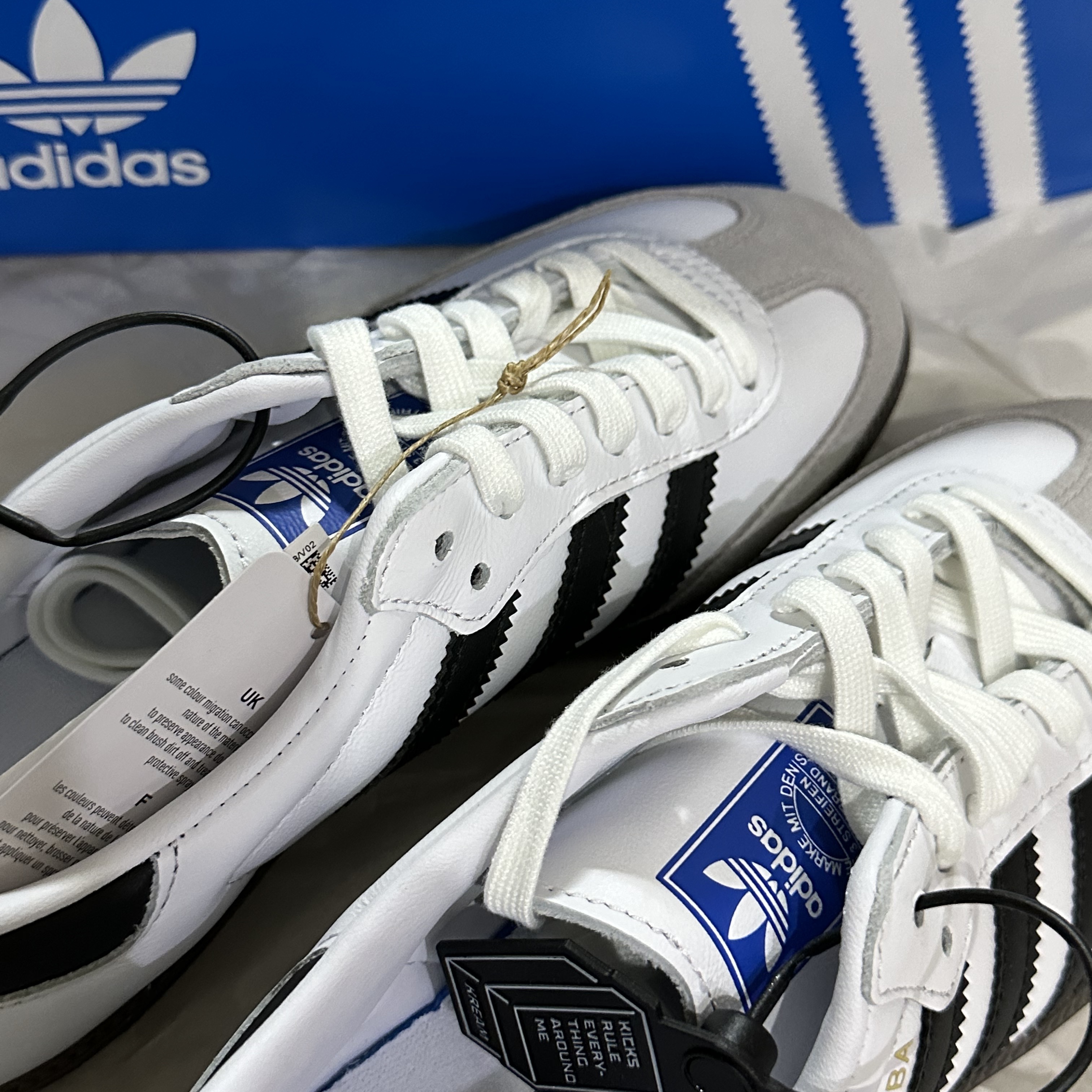 Adidas Samba OG Cloud White 착용 스타일