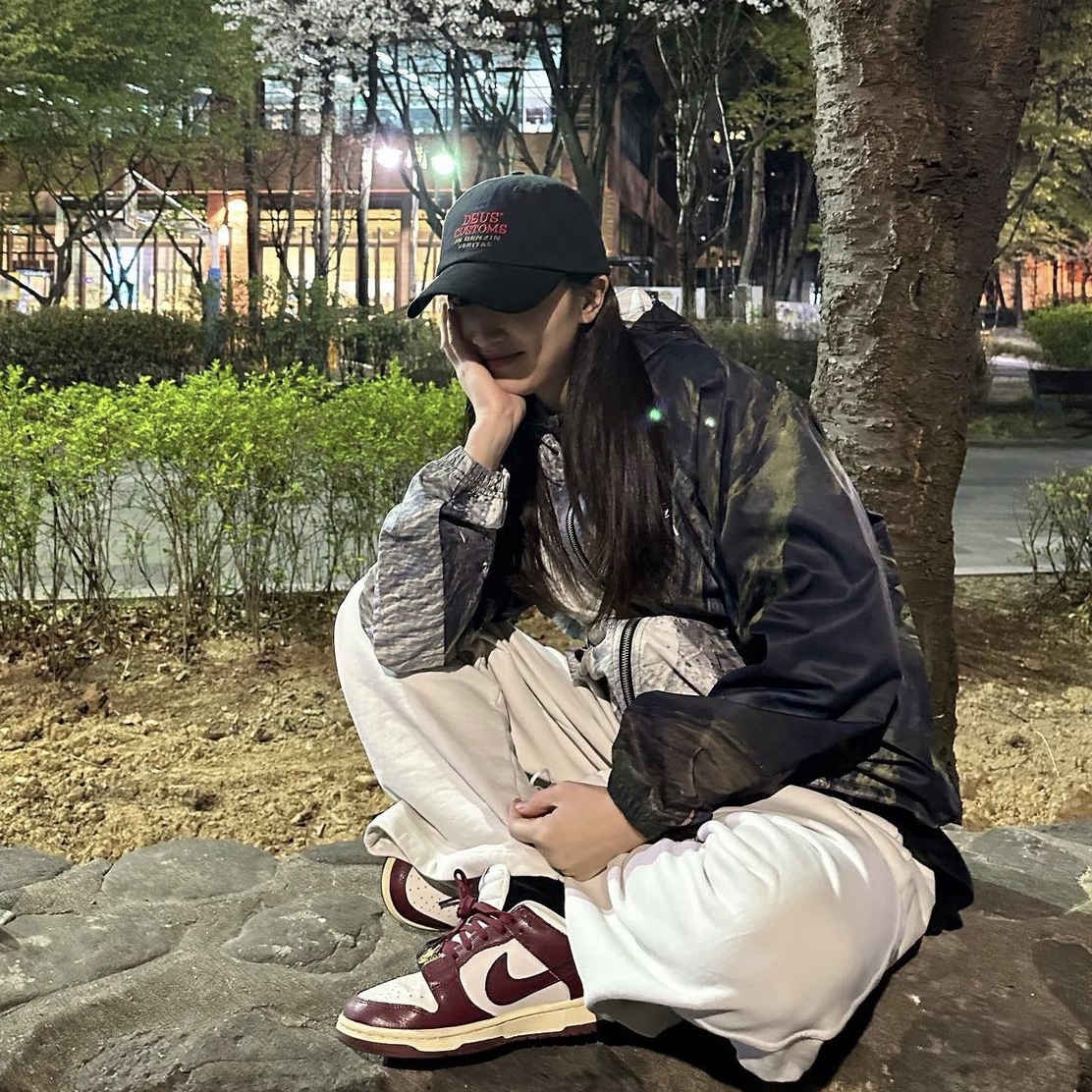(W) Nike Dunk Low SE Pendant 착용 스타일 - 2