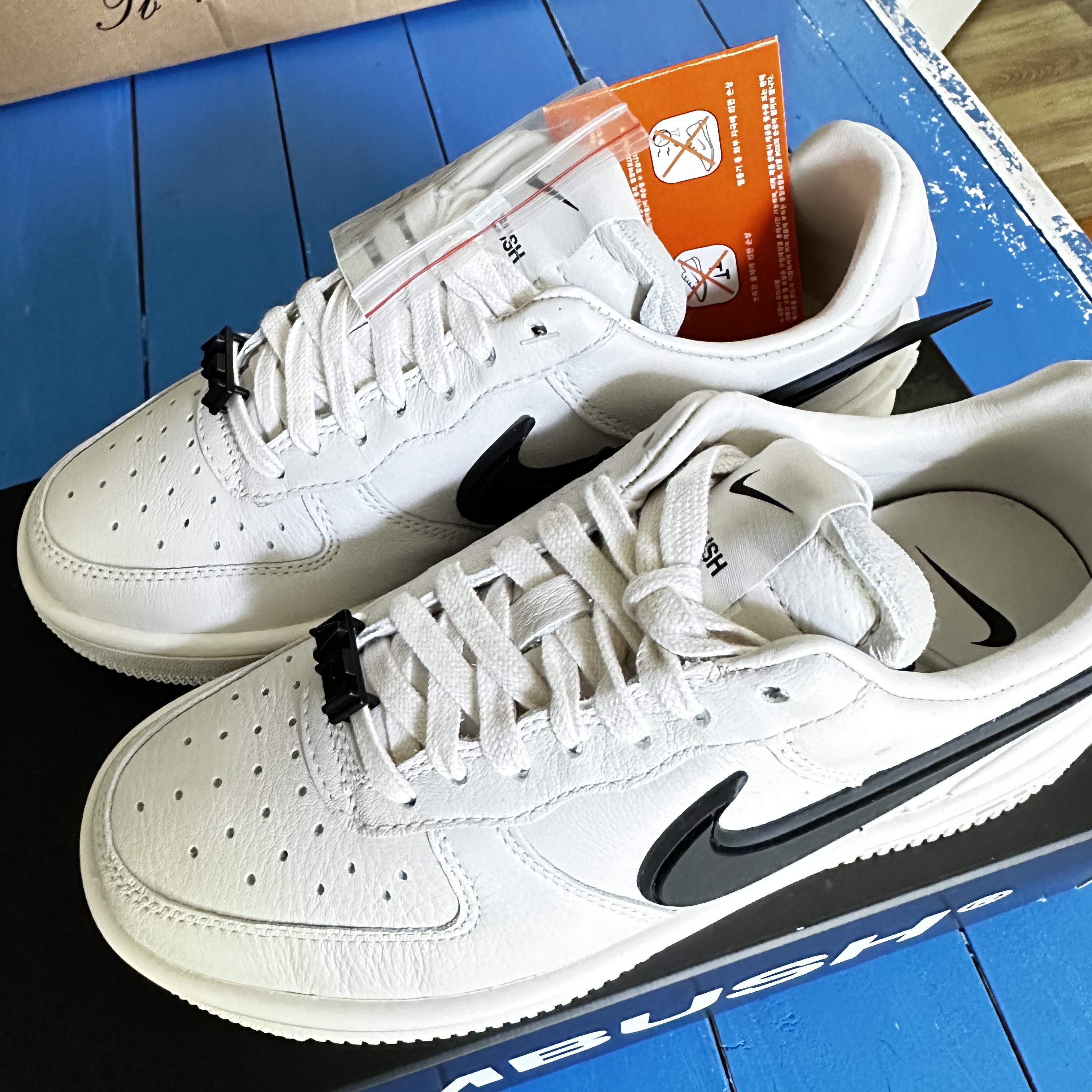 Nike x Ambush Air Force 1 Low SP Phantom 착용 스타일