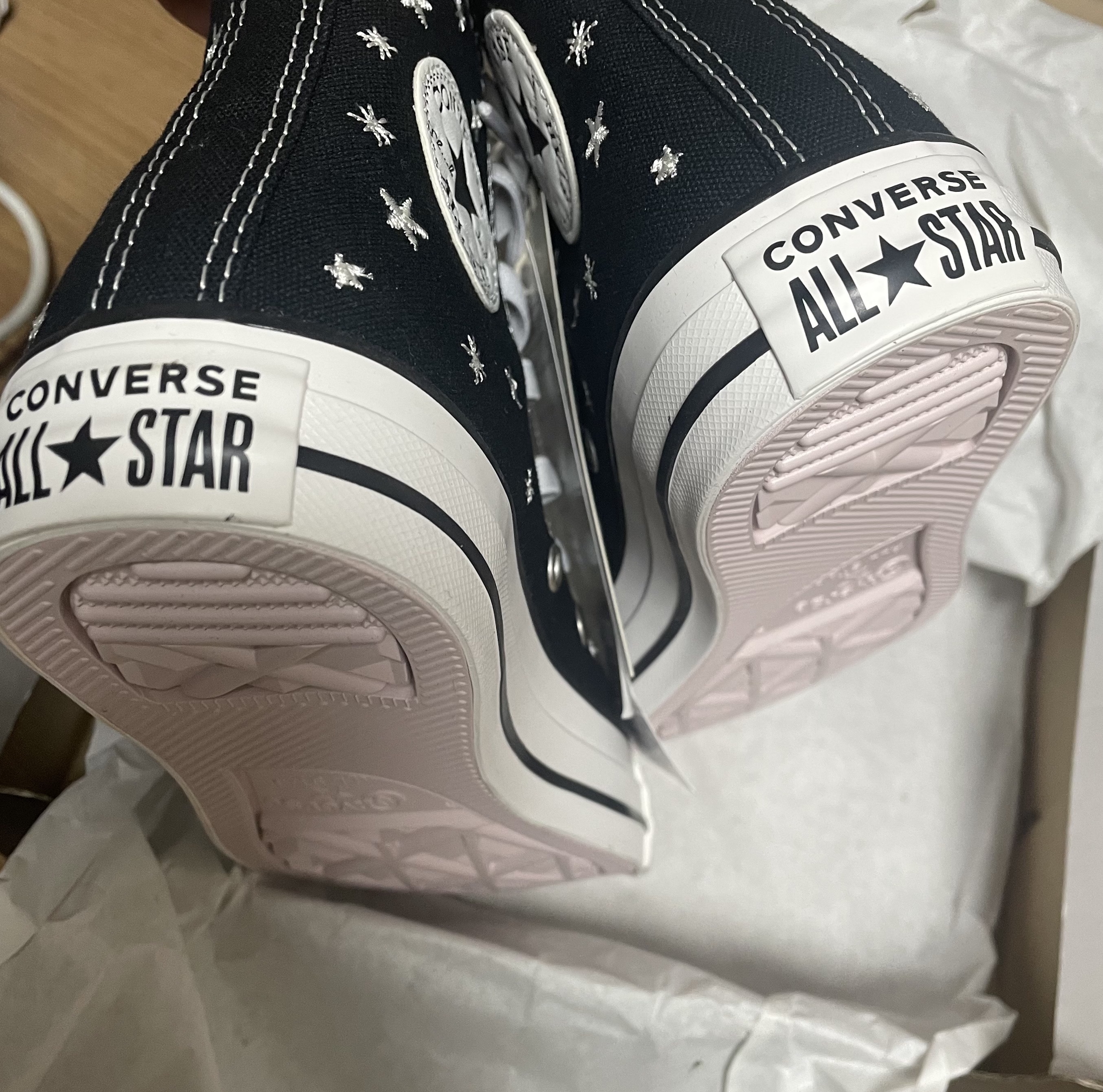 Converse Chuck Taylor All Star Crystal Energy Black 착용 스타일 - 2