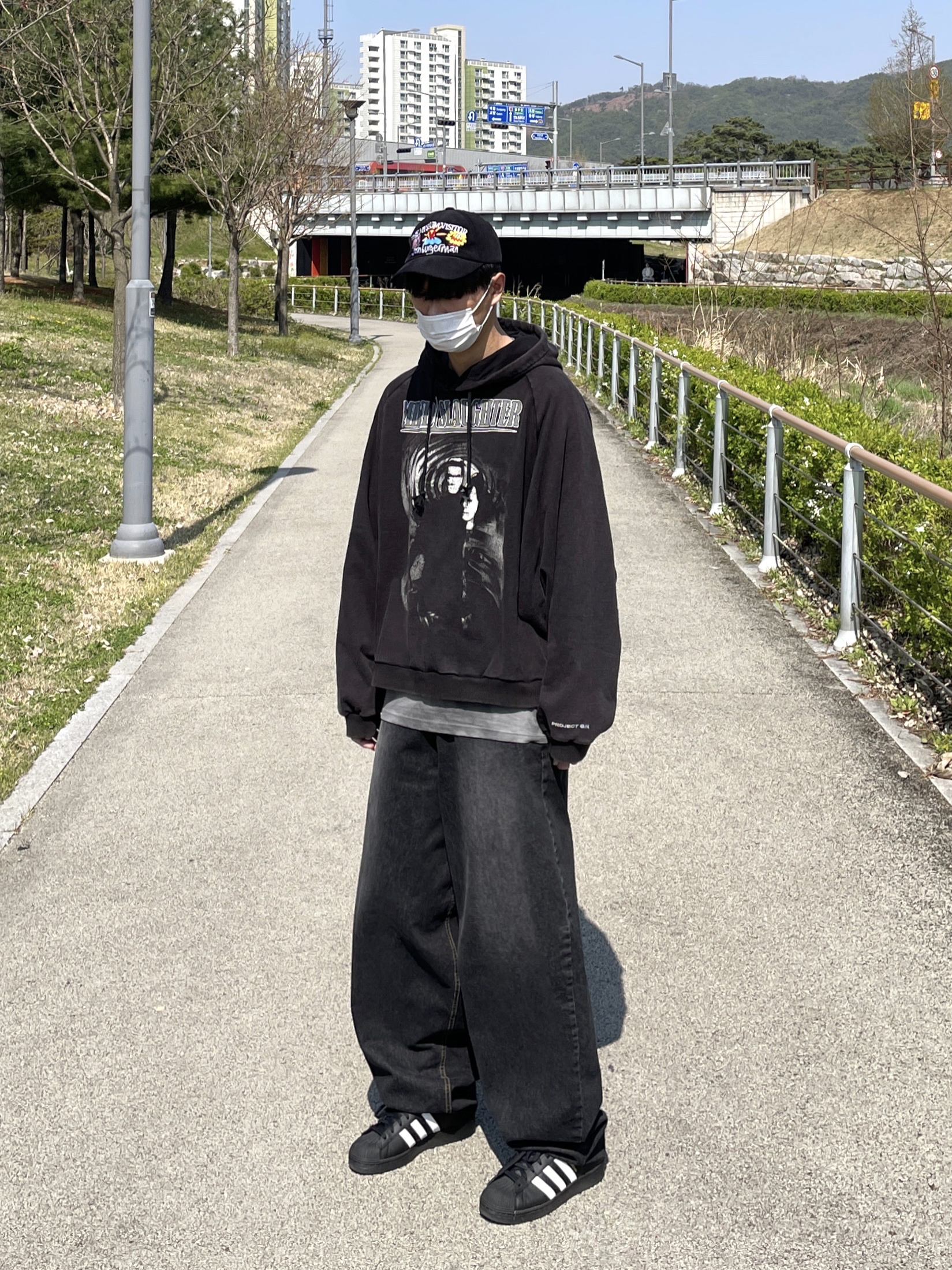Project G/R Mind Slaughter Vintage Washeed Hoodie Black 착용 스타일 - 2