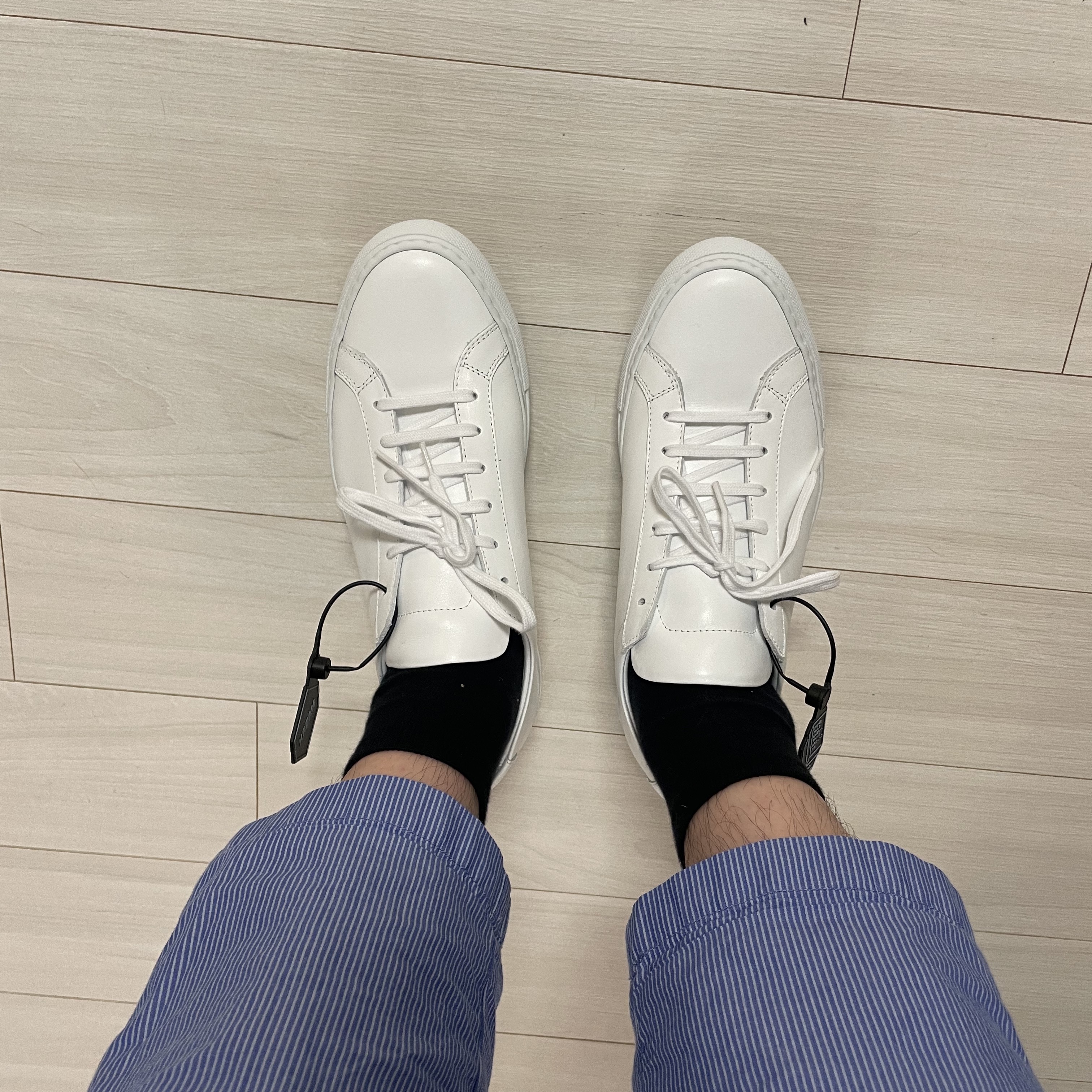 Common Projects Original Achilles Low White 착용 스타일 - 2
