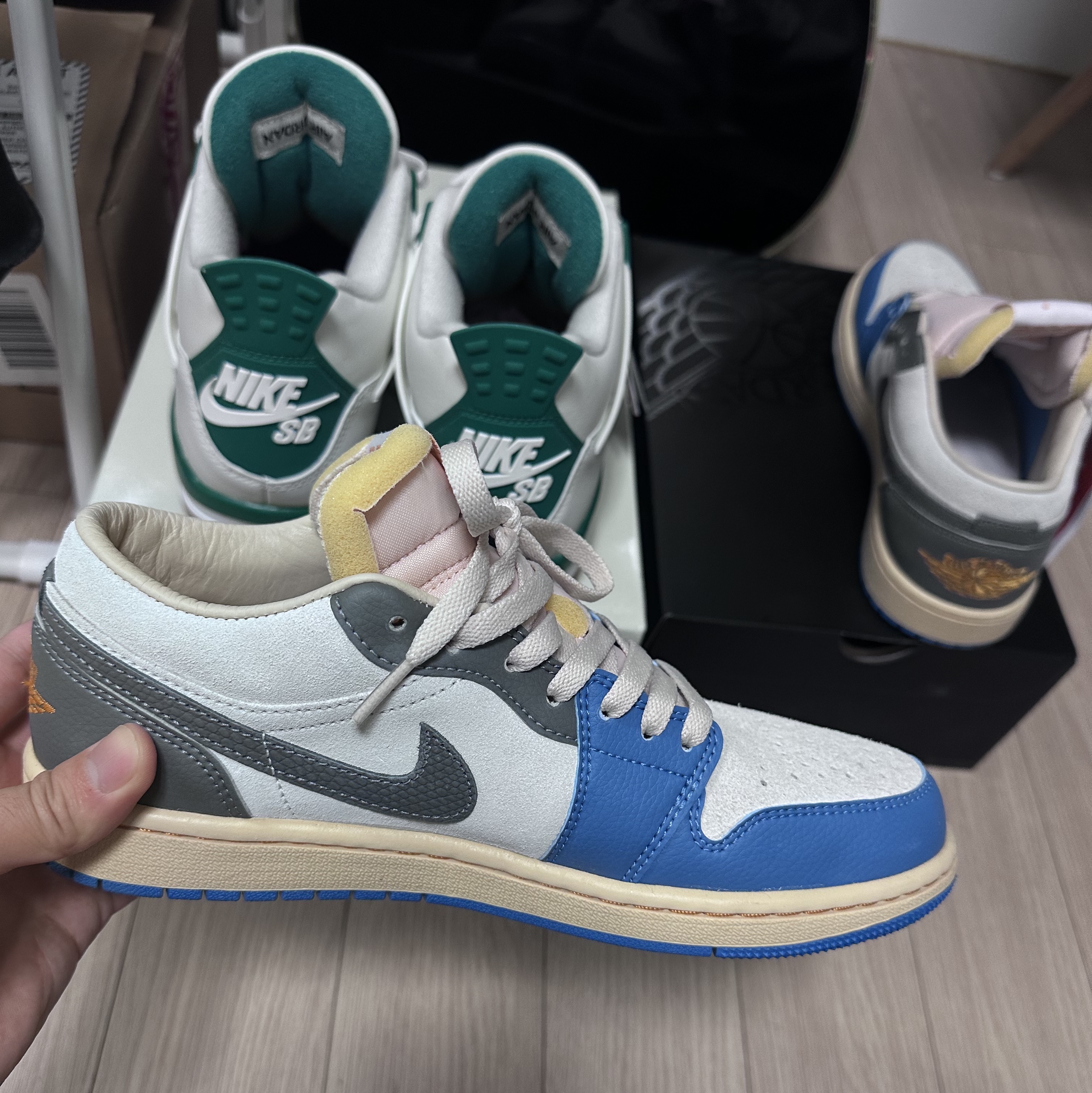 Jordan 1 Low SE Tokyo 96, Jordan 4 x Nike SB Retro SP Pine Green 착용 스타일