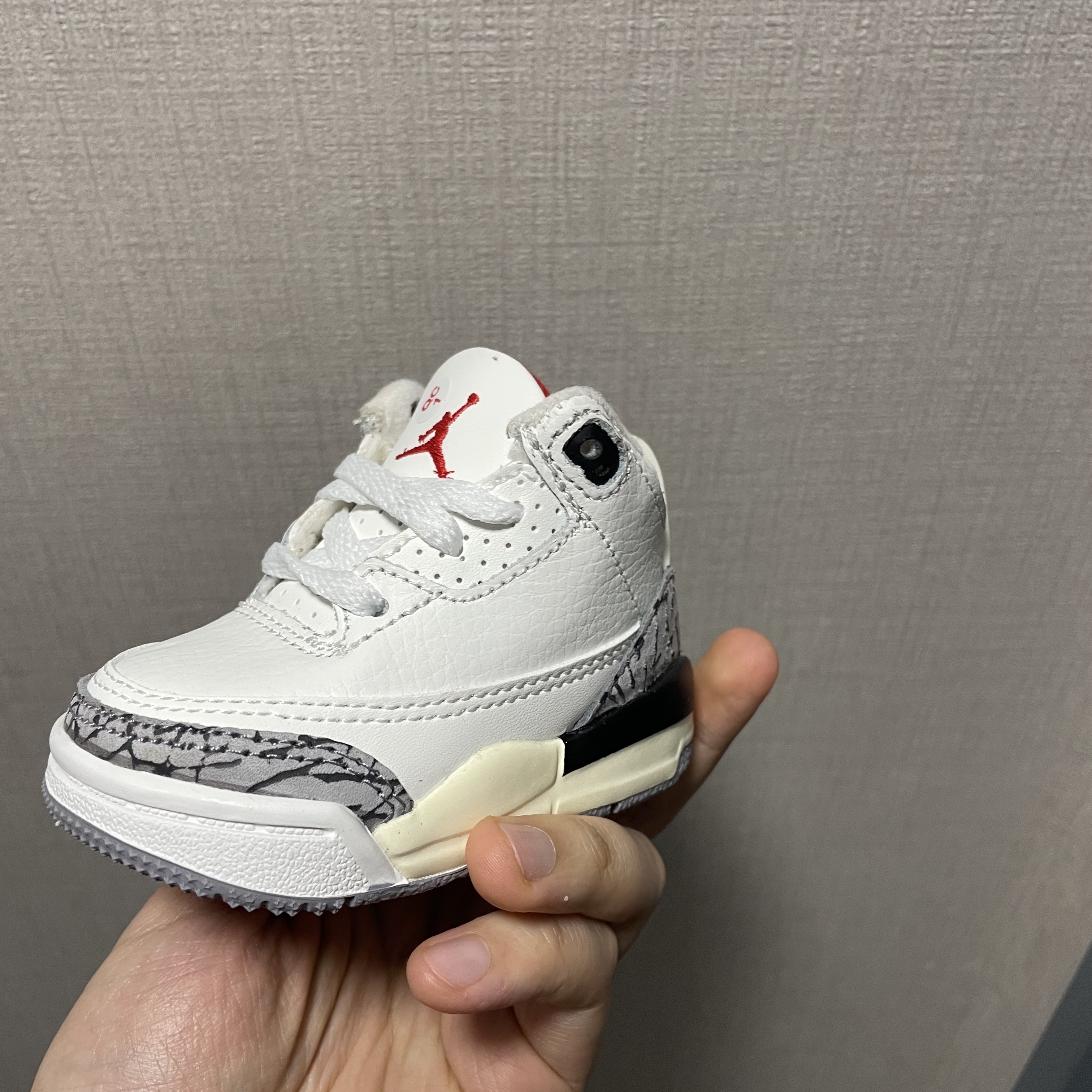 (TD) Jordan 3 Retro White Cement Reimagined 착용 스타일 - 2