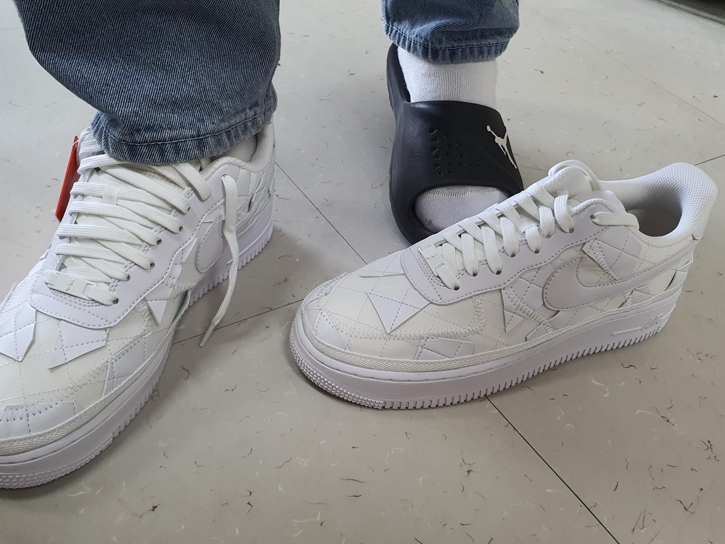 Nike x Billie Eilish Air Force 1 Low SP Triple White 착용 스타일 - 1