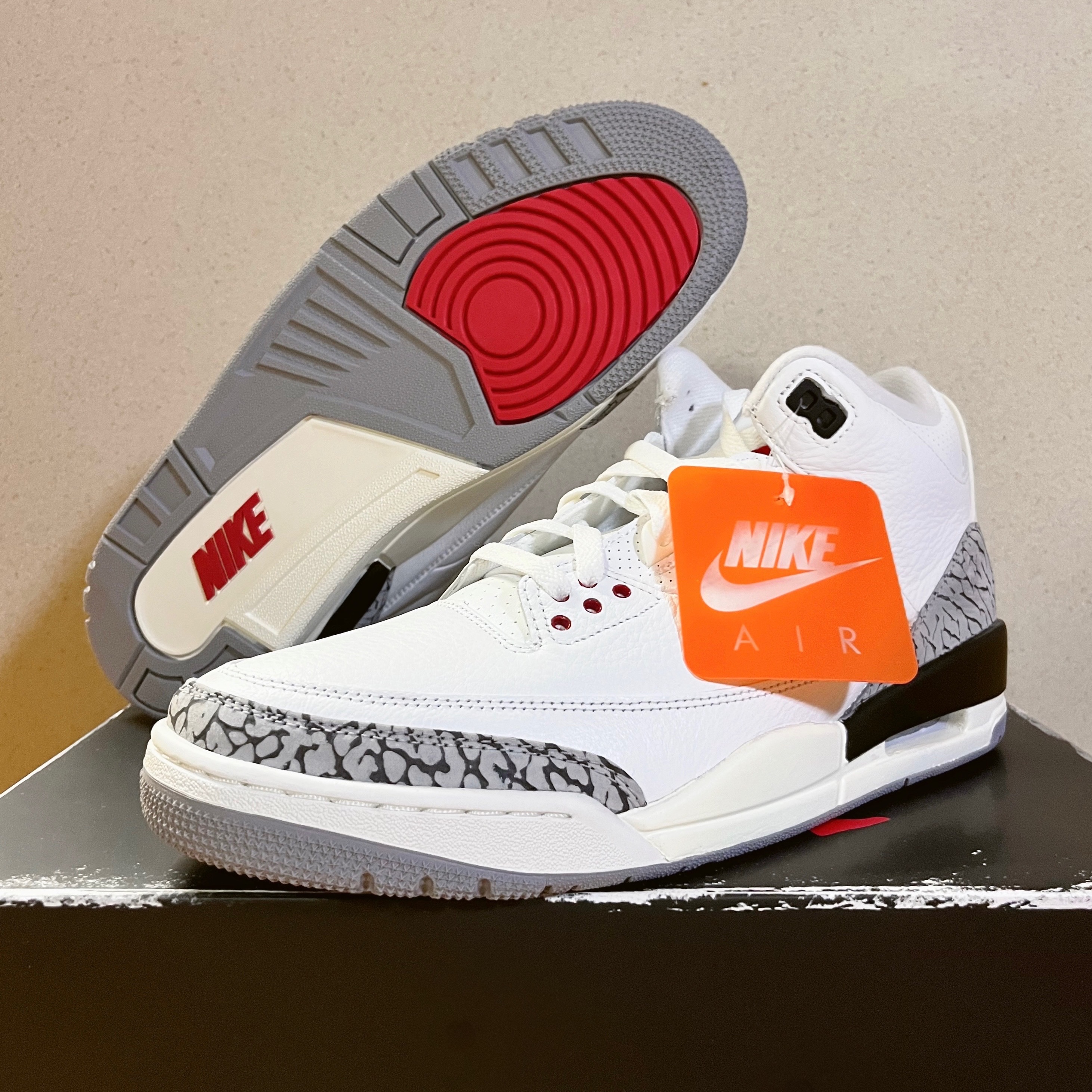 Jordan 3 Retro White Cement Reimagined 착용 스타일