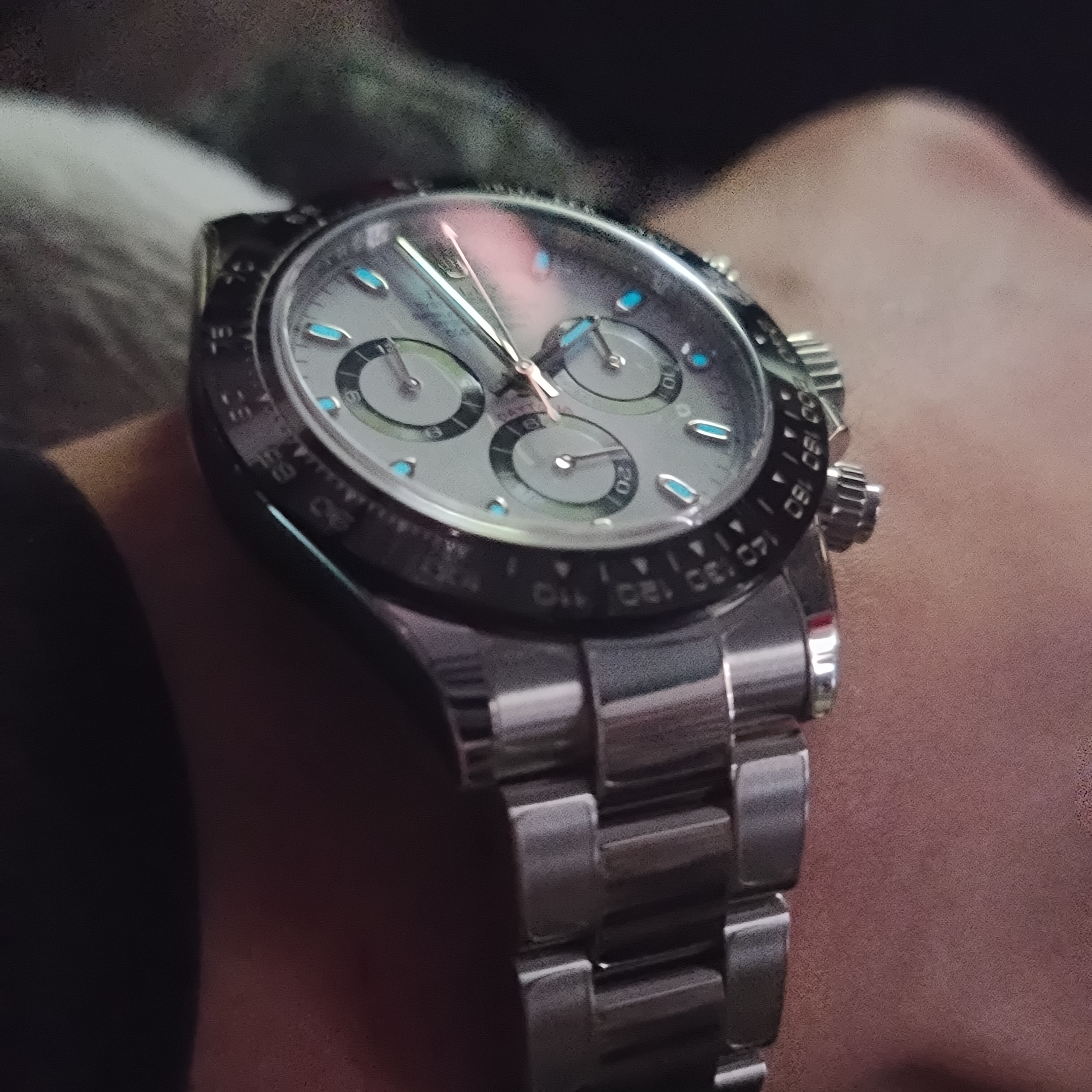 Rolex Cosmograph Daytona 40mm 116500LN White Oyster 착용 스타일 - 4