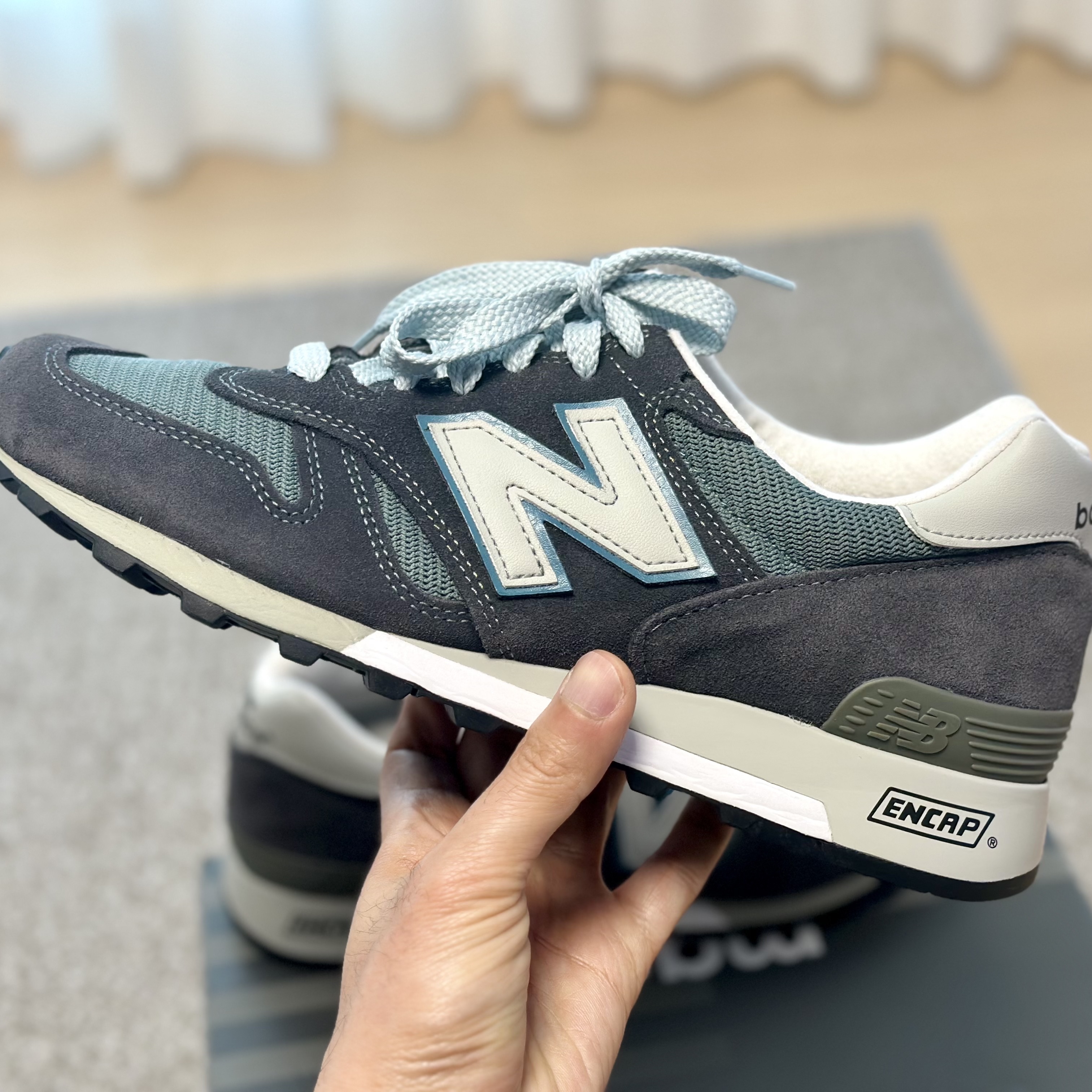 New Balance 1300 Made in USA Steel Blue - D Standard 착용 스타일 - 3