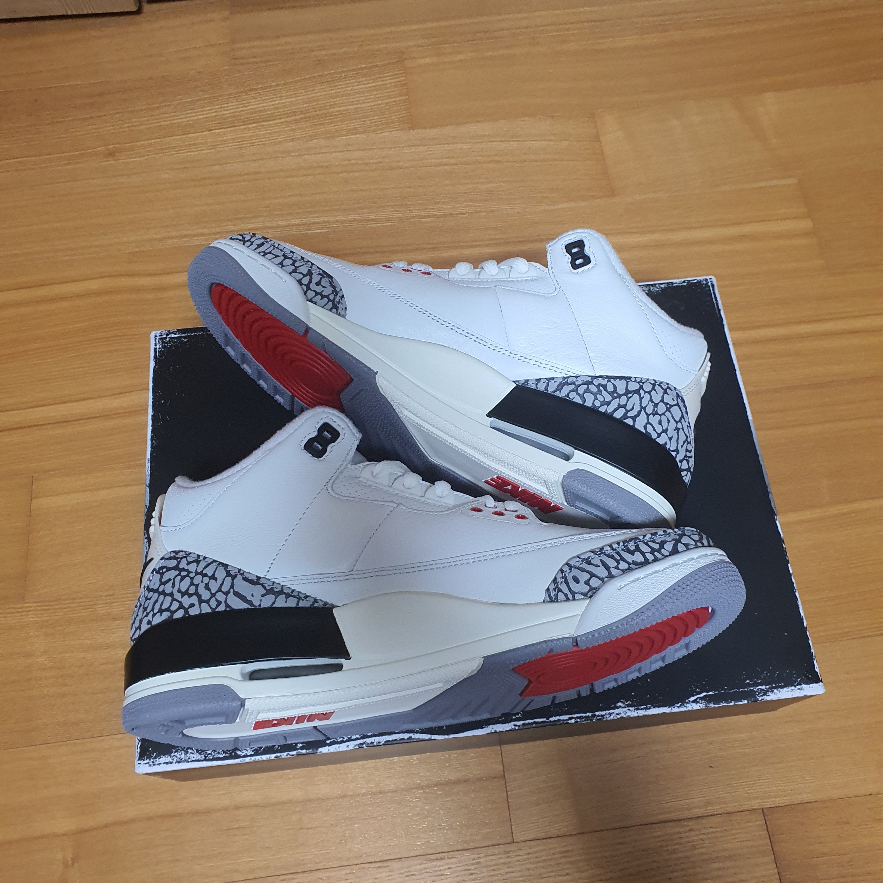 Jordan 3 Retro White Cement Reimagined 착용 스타일 - 3