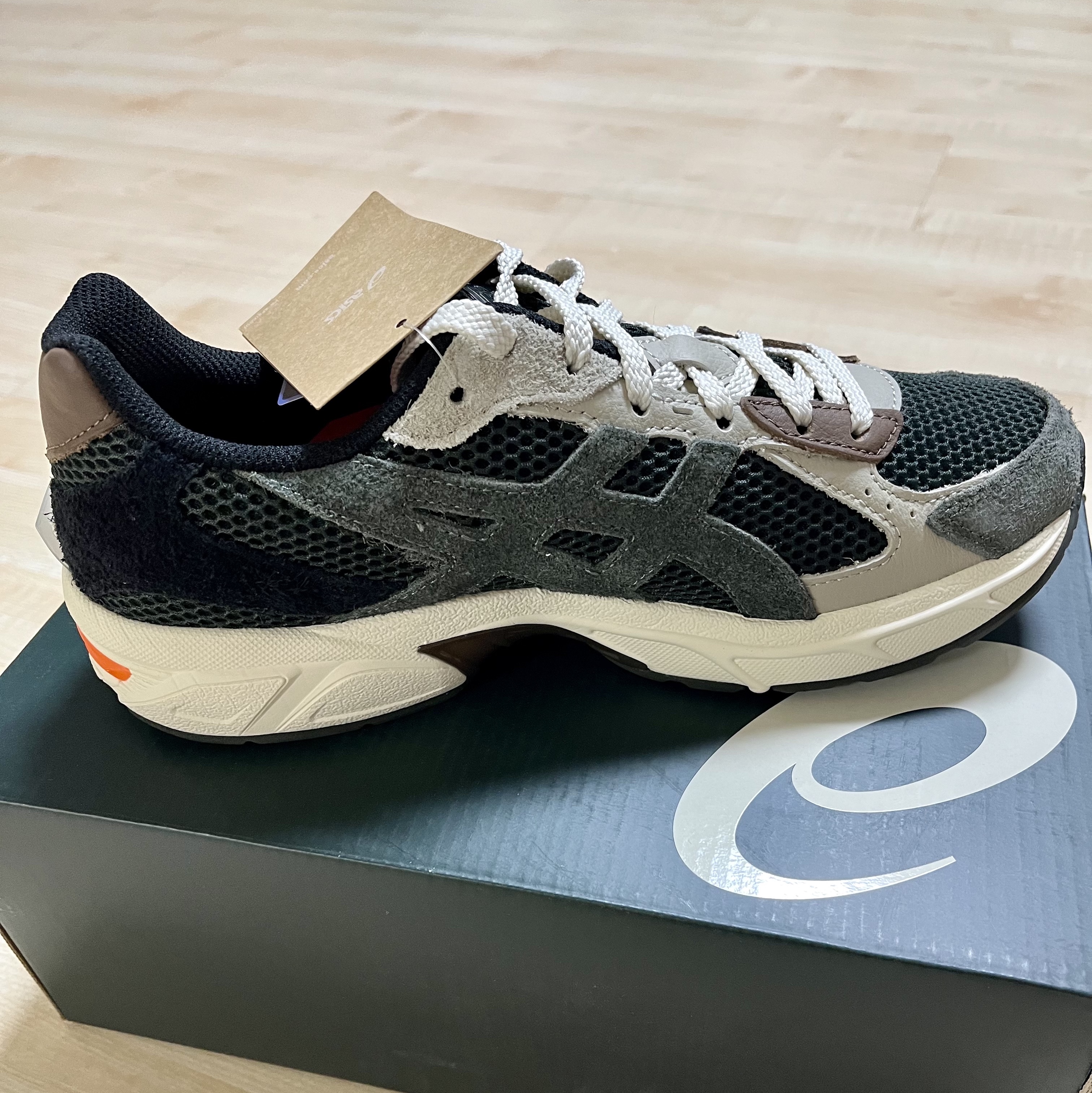 Asics x Hal Studios Gel-1130 MK-II Forest 착용 스타일 - 2