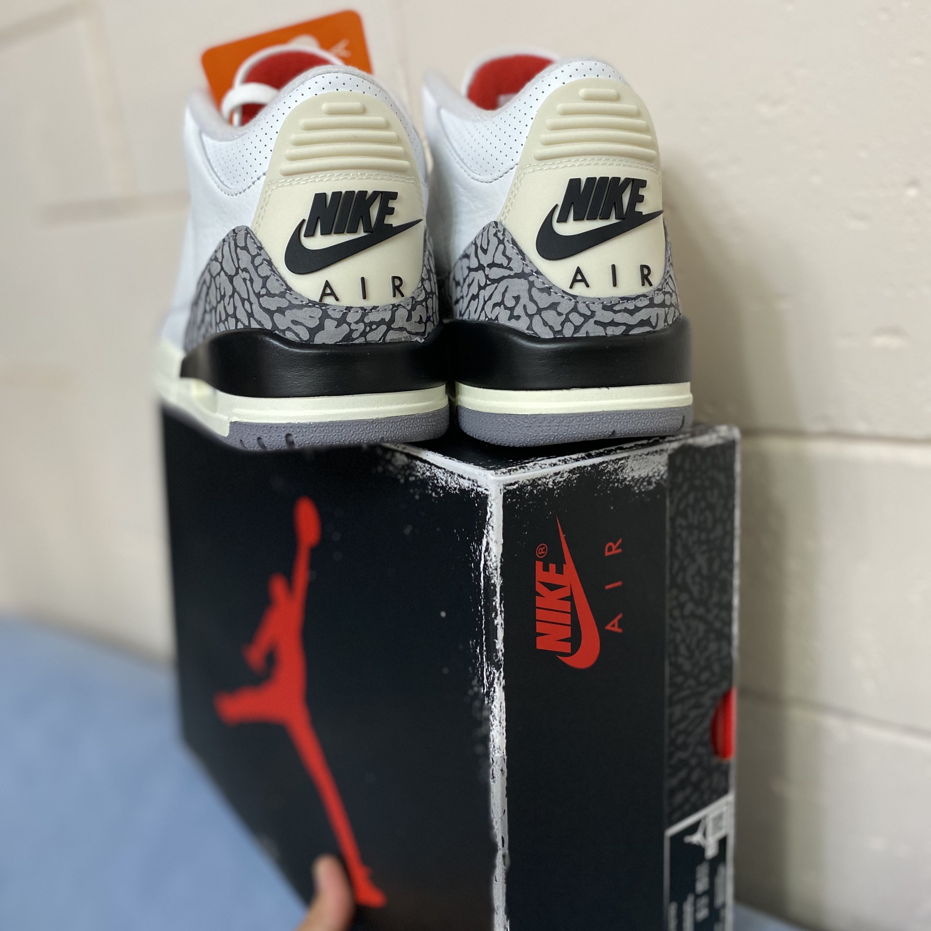 Jordan 3 Retro White Cement Reimagined 착용 스타일 - 2