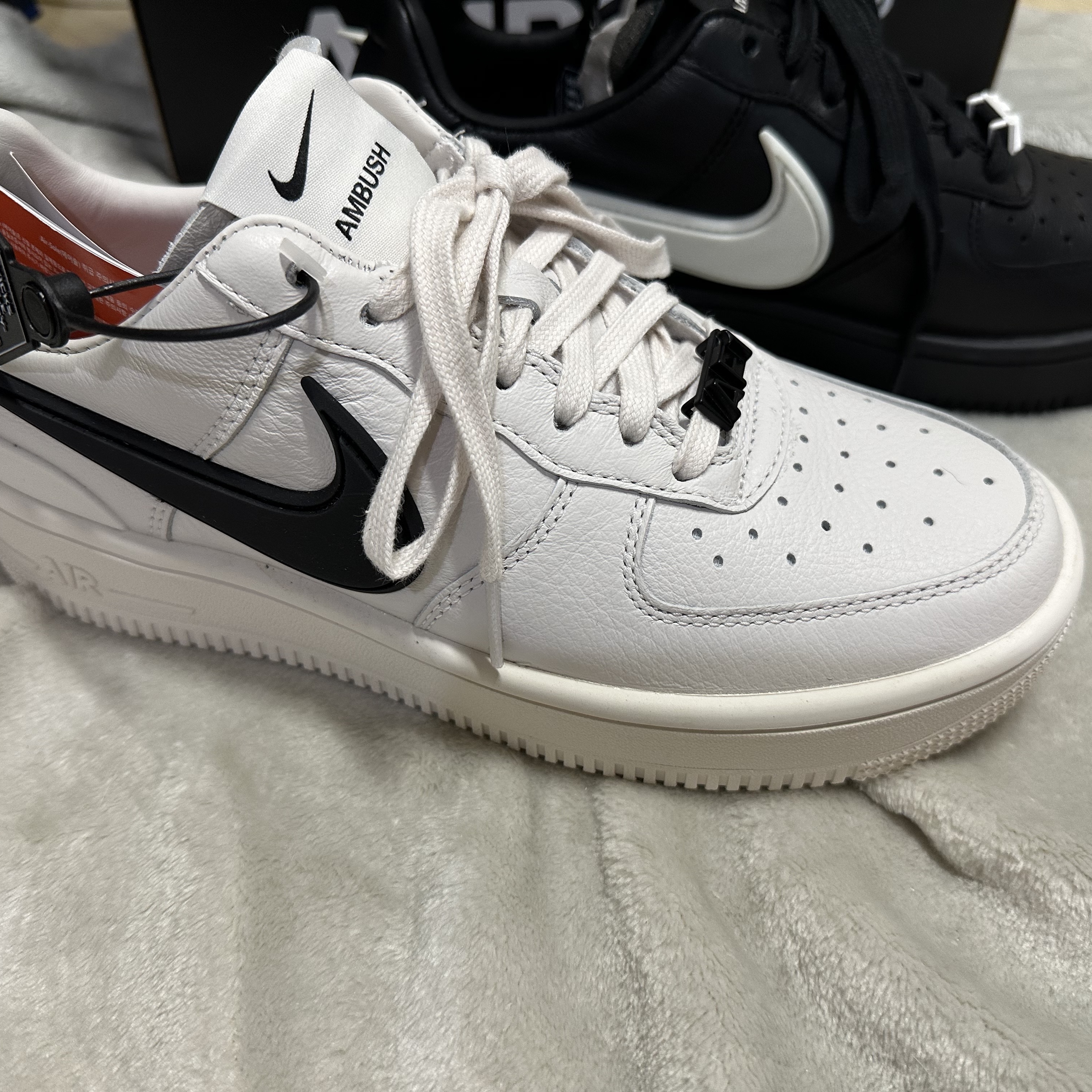Nike x Ambush Air Force 1 Low SP Phantom, Nike x Ambush Air Force 1 Low SP Black 착용 스타일 - 1