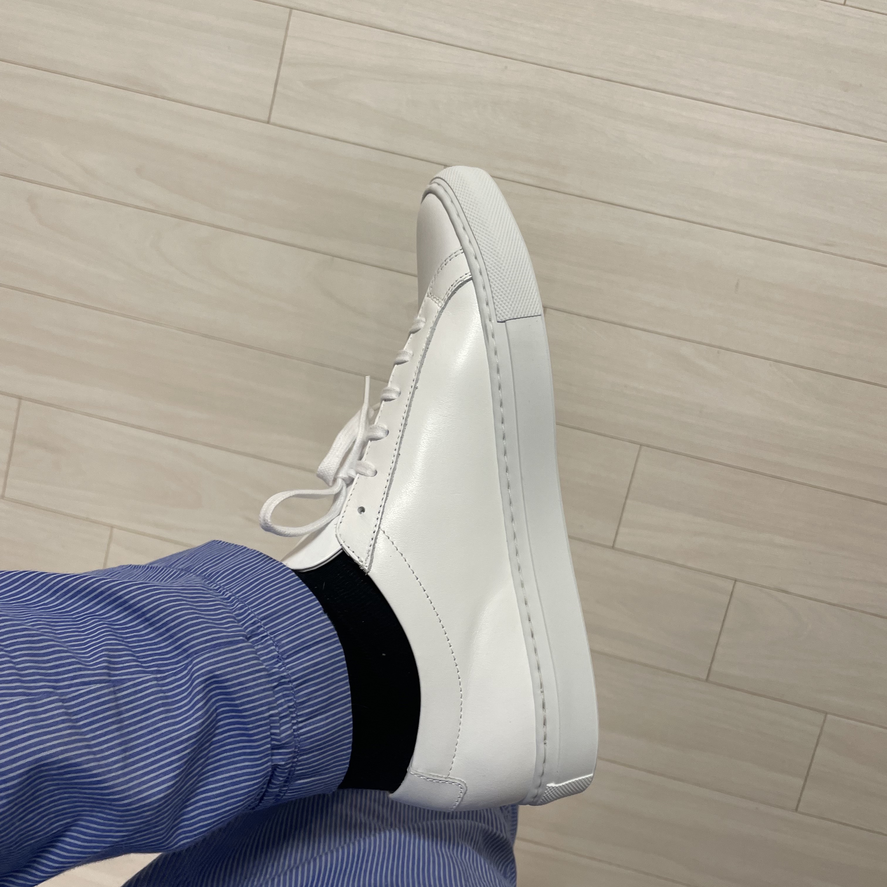 Common Projects Original Achilles Low White 착용 스타일 - 3