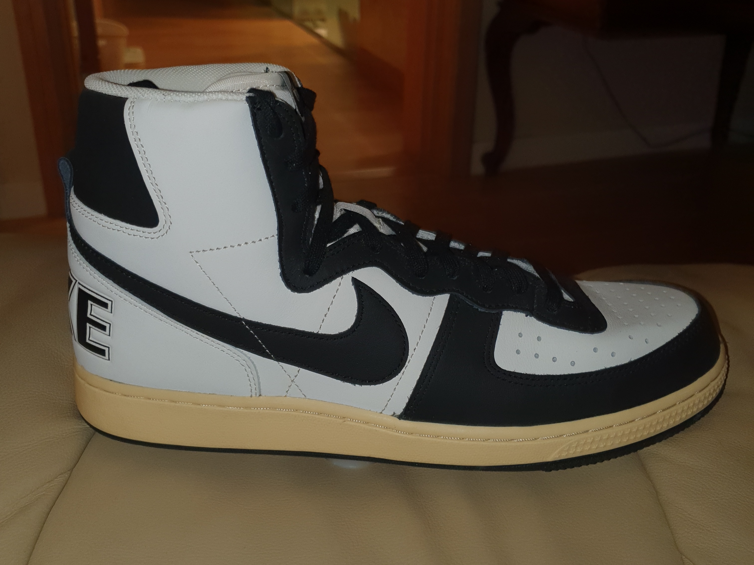 NIKEKING님의 스타일