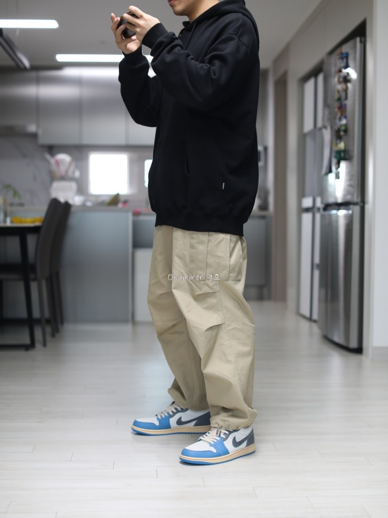 Jordan 1 Low SE Tokyo 96 착용 스타일