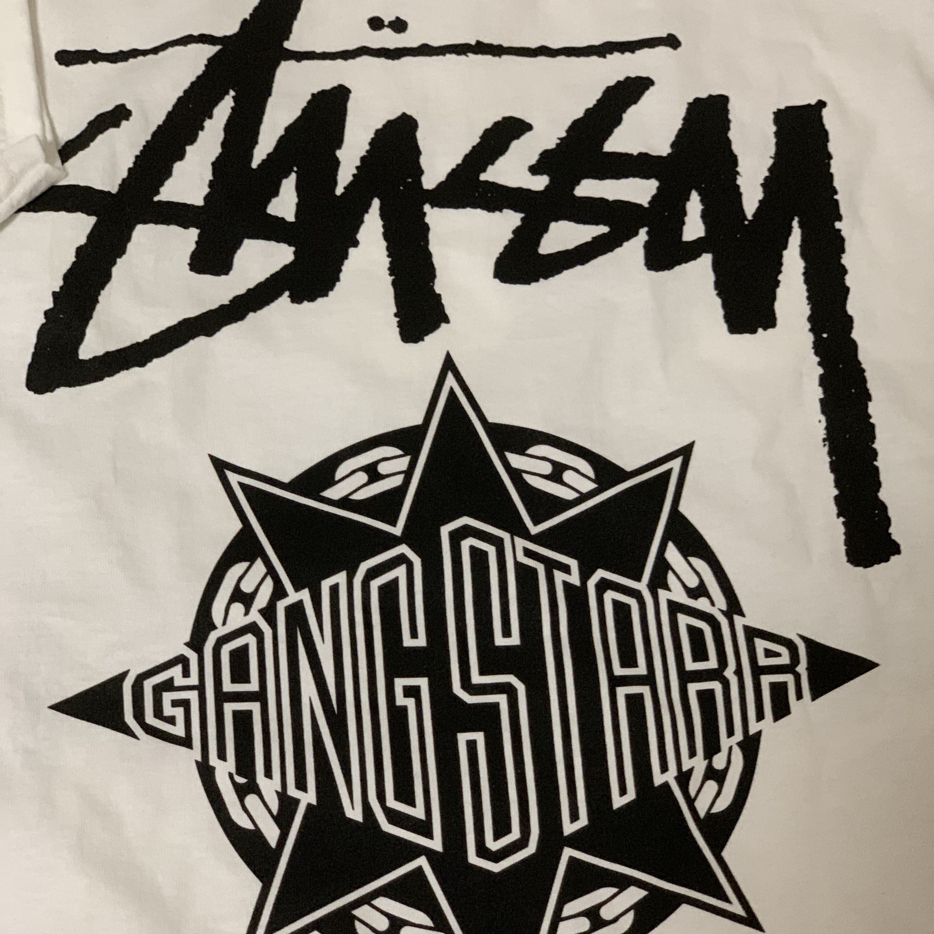 Stussy x Gang Starr Take It Personal T-Shirt White 착용 스타일 - 2