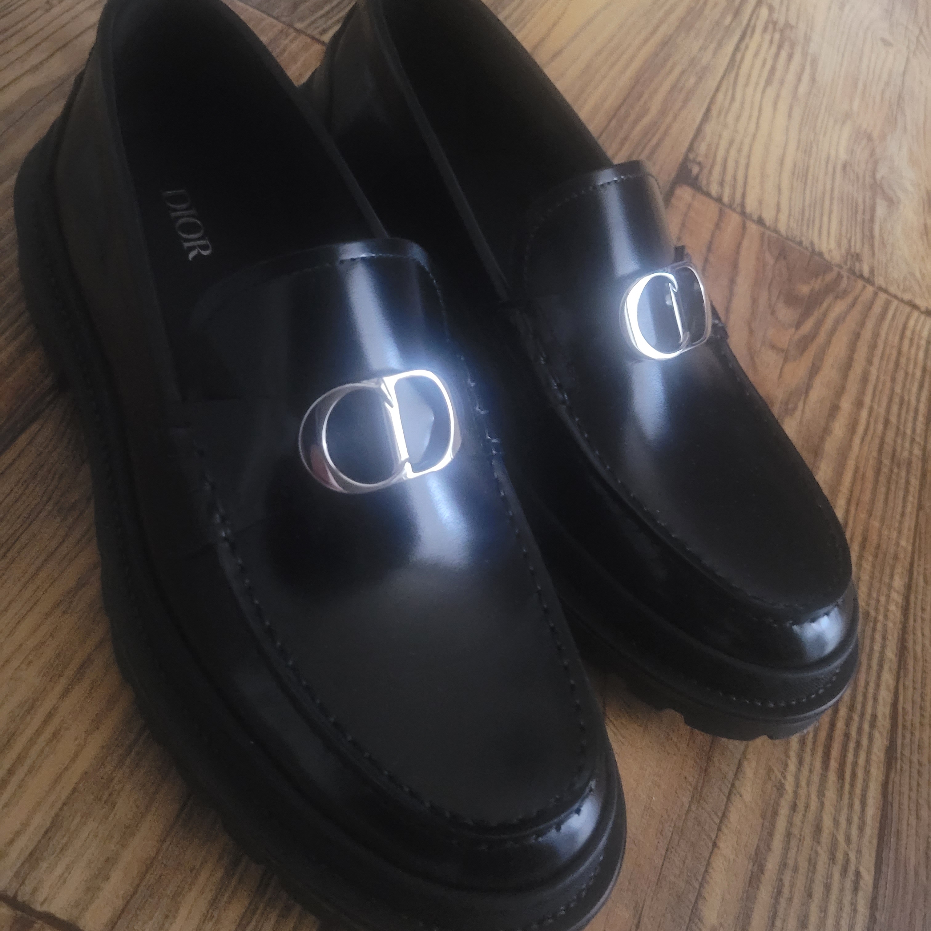 Dior Explorer Loafer Smooth Calfskin Black 착용 스타일