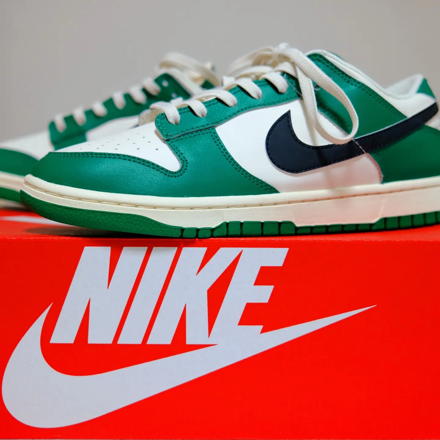 Nike Dunk Low Retro SE Jackpot Malachite 착용 스타일 - 1