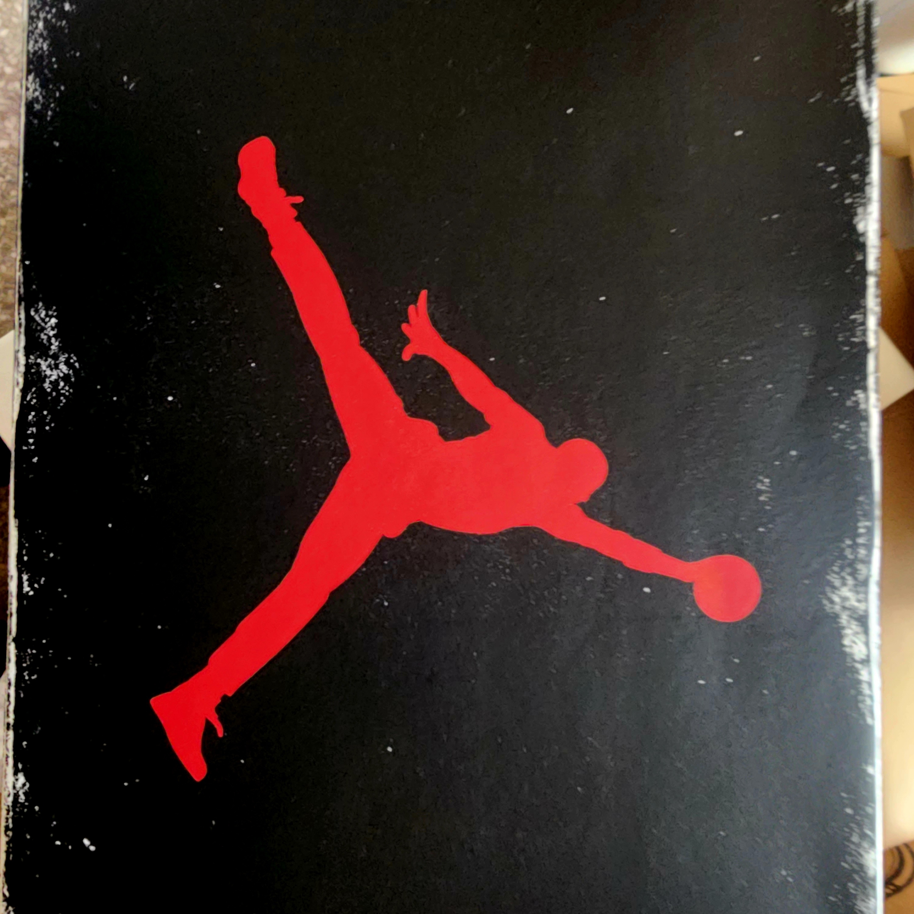 Jordan 3 Retro White Cement Reimagined 착용 스타일 - 2