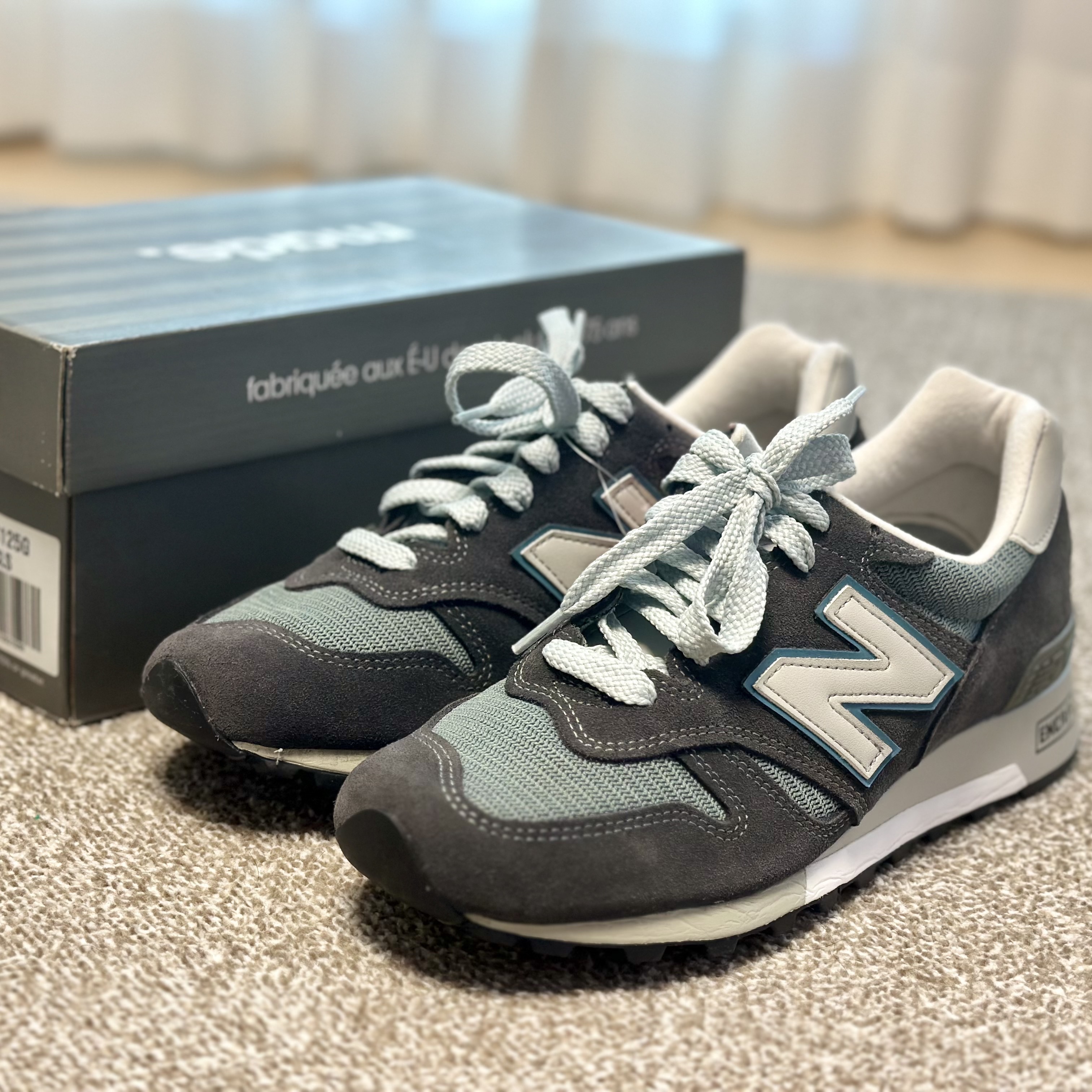 New Balance 1300 Made in USA Steel Blue - D Standard 착용 스타일 - 1