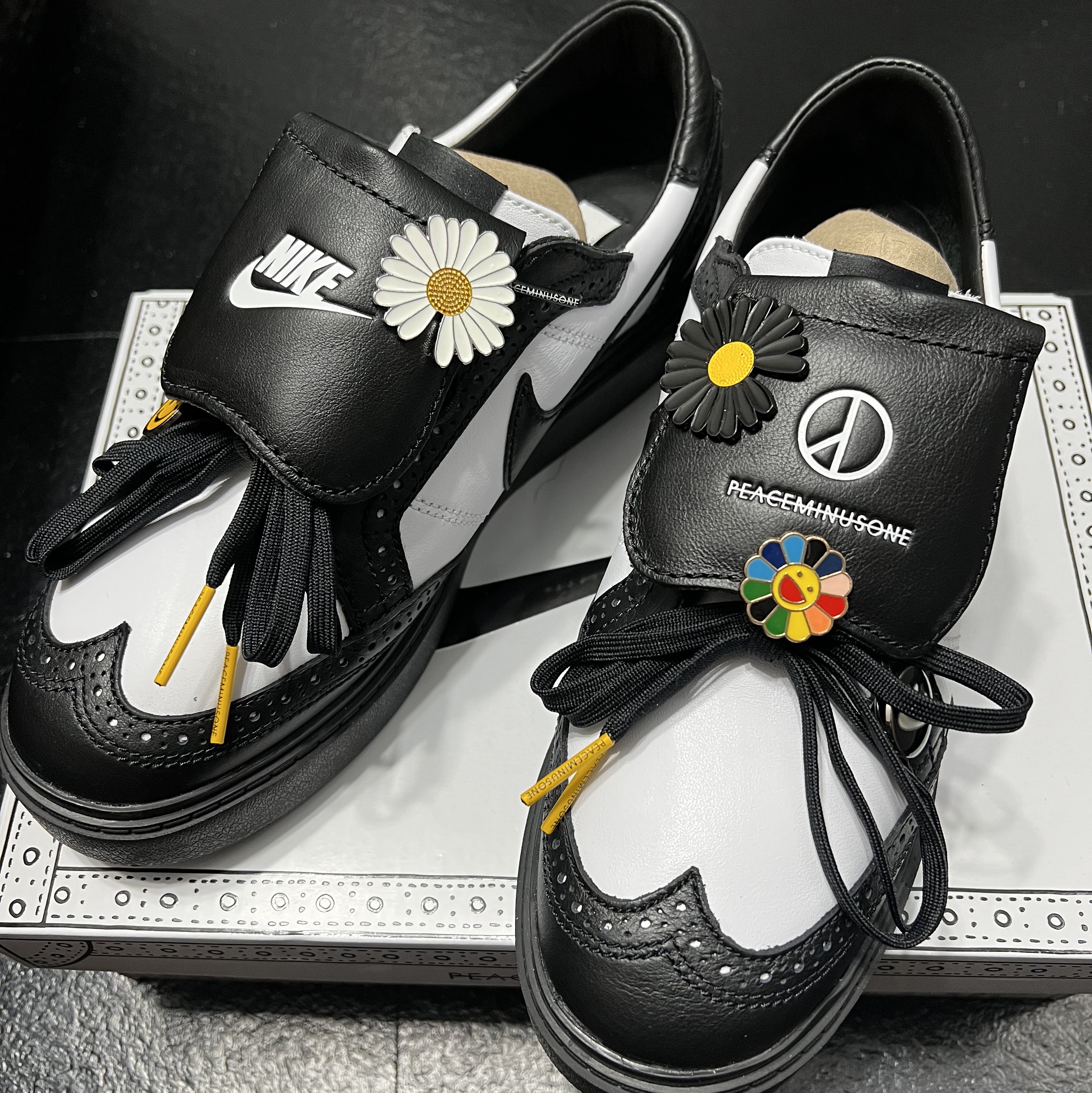 Nike x Peaceminusone Kwondo1 Black and White 착용 스타일 - 1