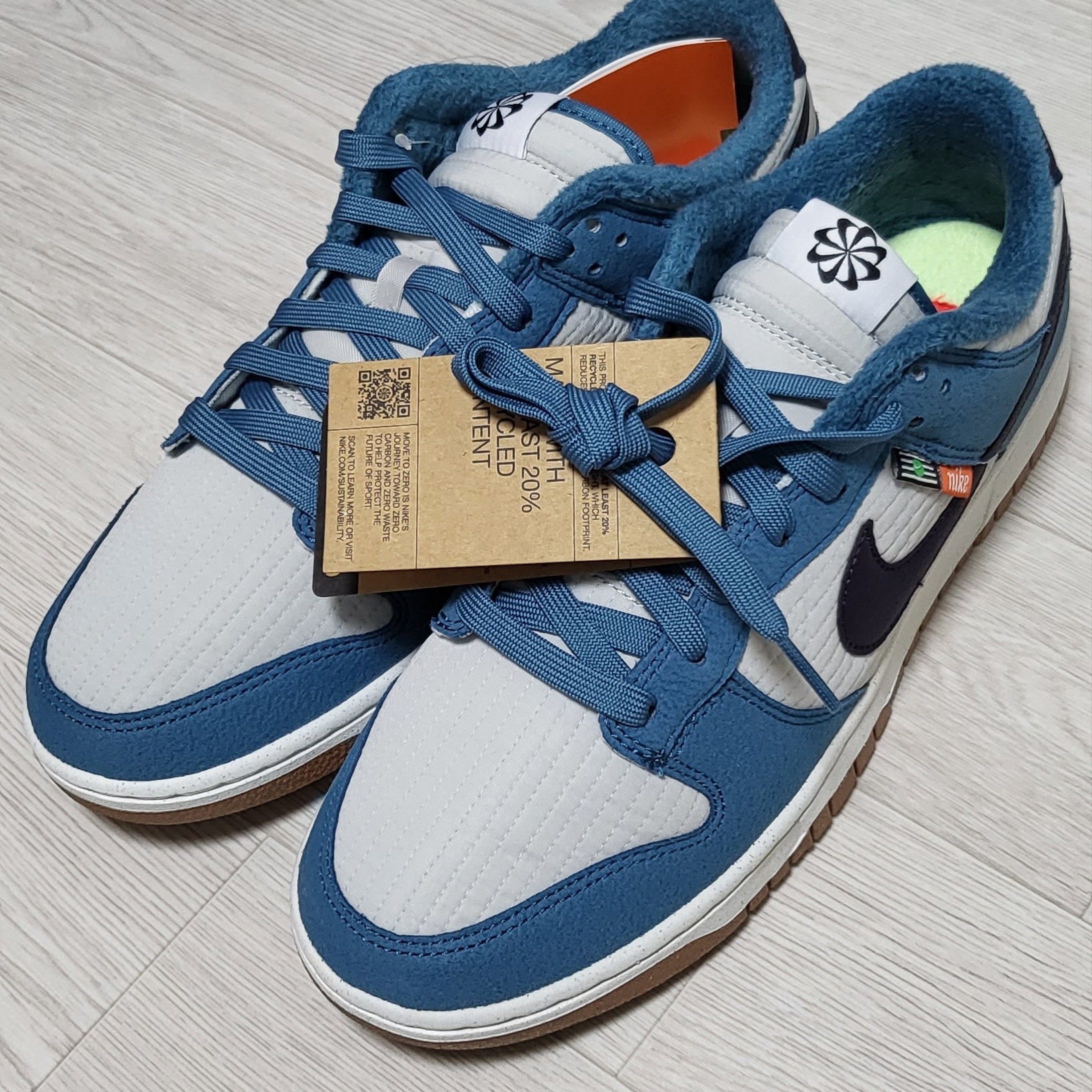 (W) Jordan 1 Low White Dark Marina Blue, Nike Dunk Low Retro QS Argon 착용 스타일 - 3