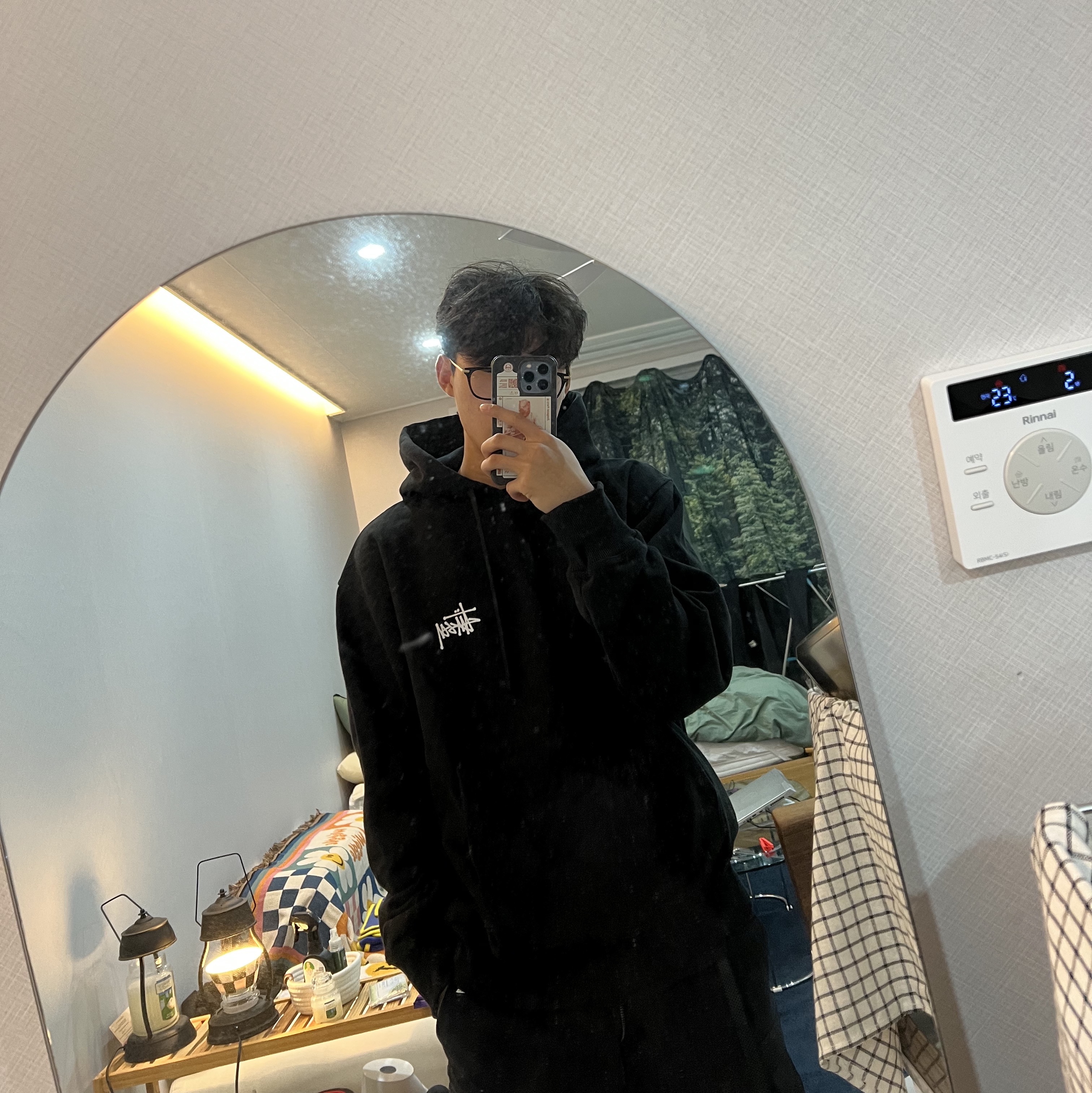 Nike ACG Smith Summit Cargo Pants Black Summit White - Asia, Stussy Basic Stussy Hoodie Black 2023 착용 스타일