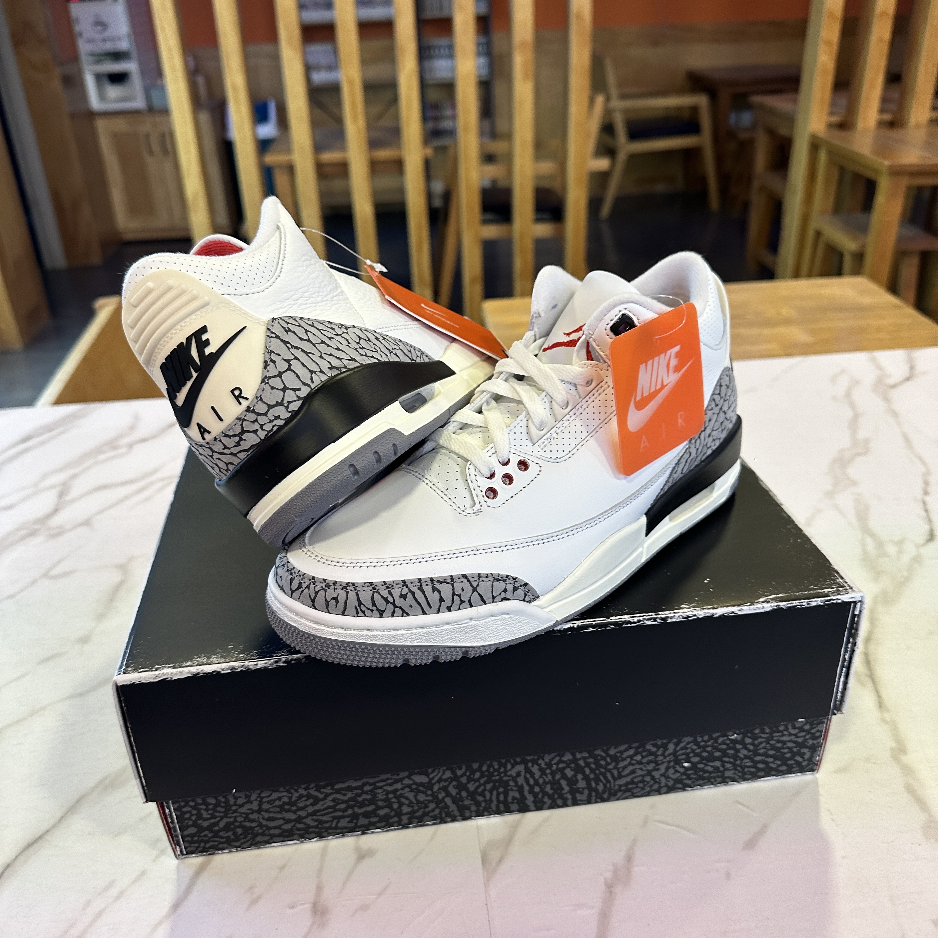 Jordan 3 Retro White Cement Reimagined 착용 스타일 - 2
