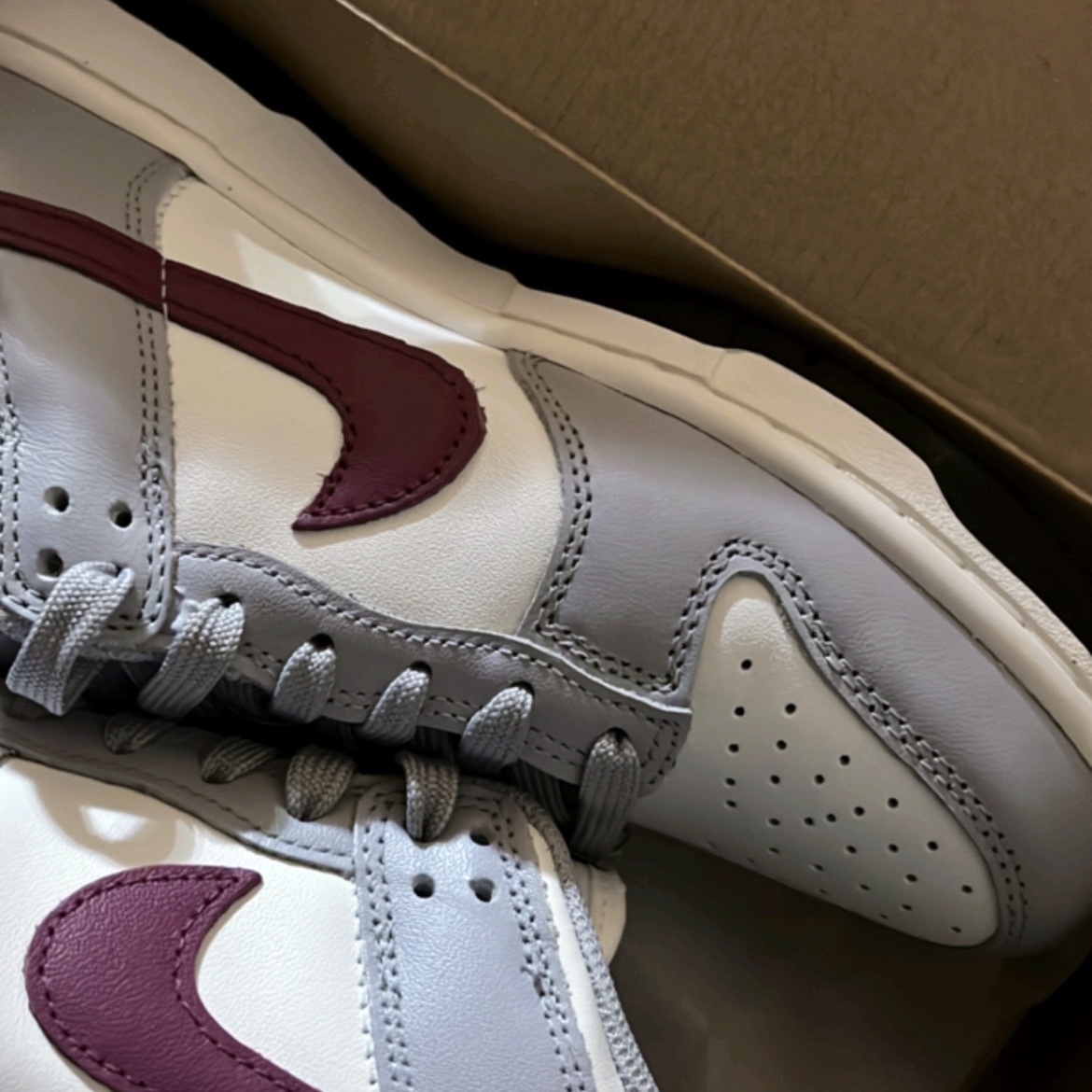(W) Nike Dunk Low Wolf Grey Rosewood 착용 스타일